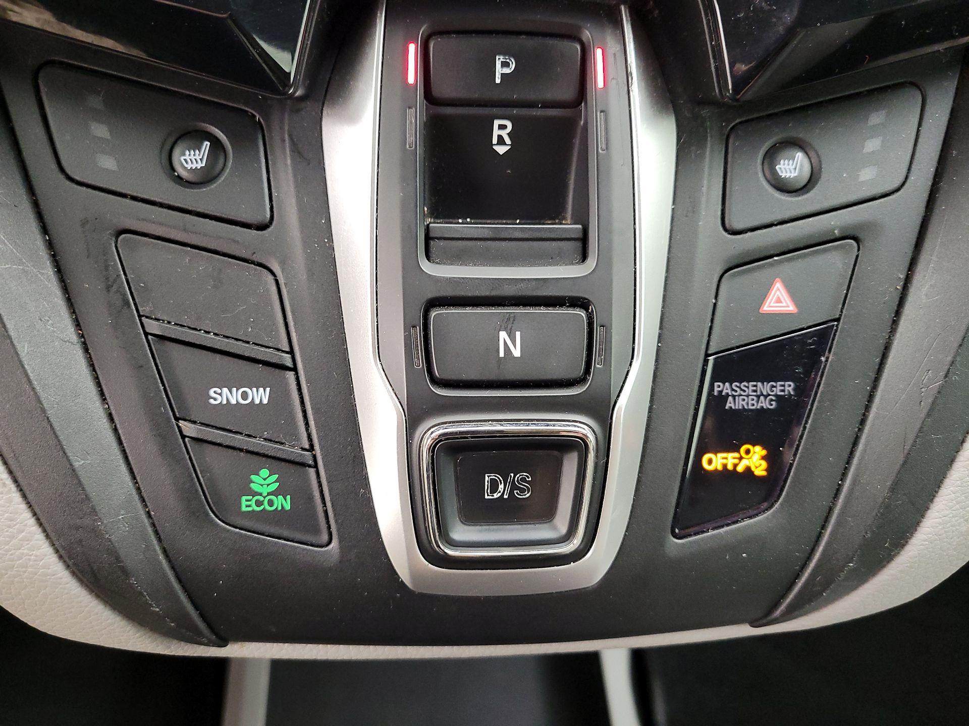 Thumbnail: 2019 Honda Odyssey - 18