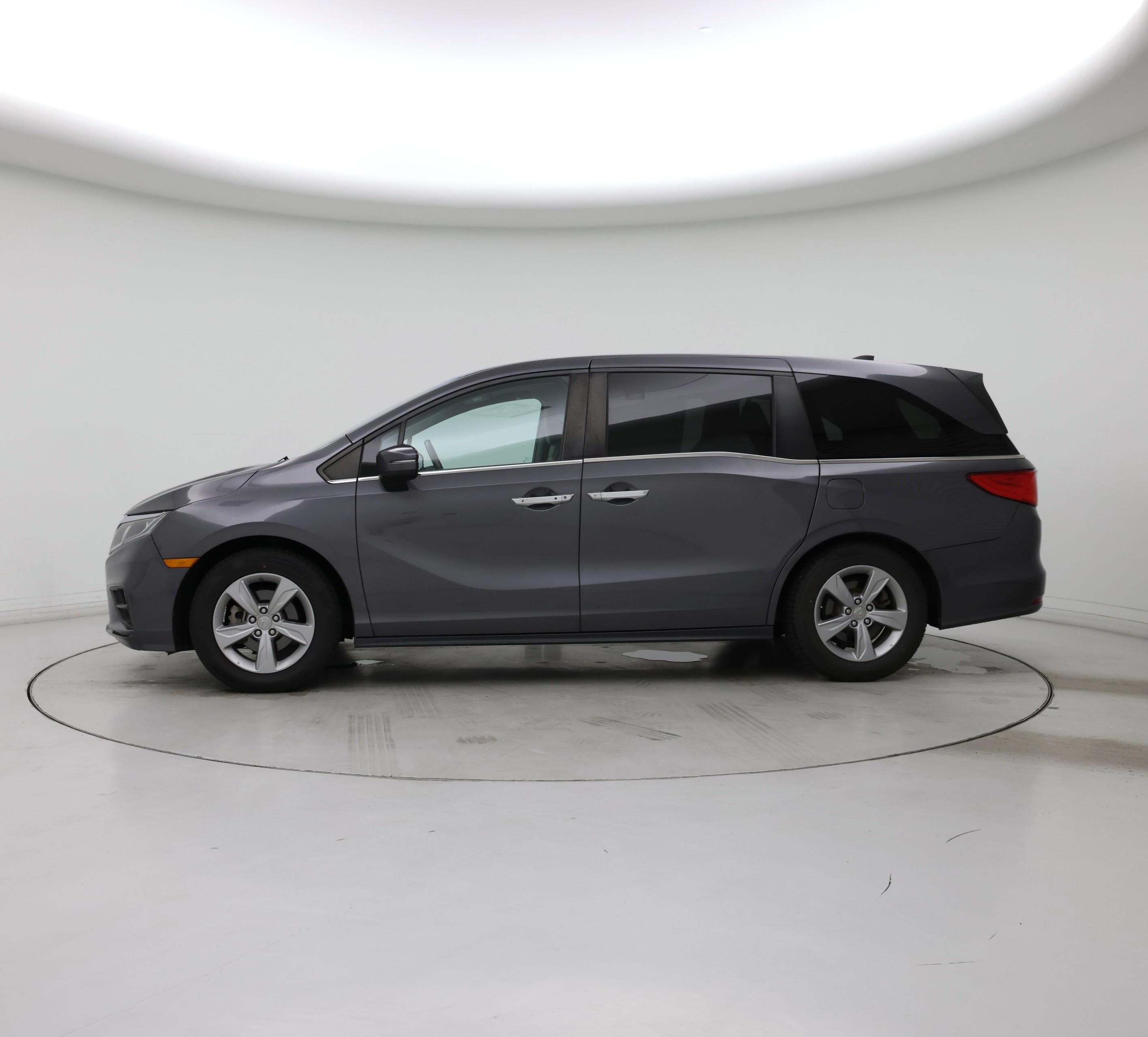 Thumbnail: 2019 Honda Odyssey - 3