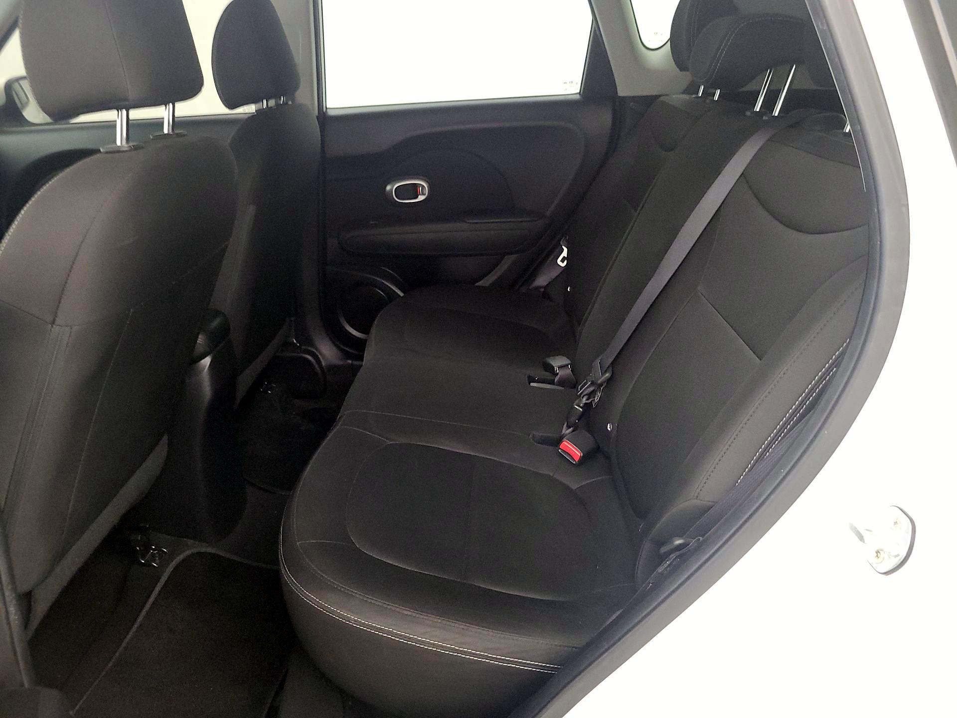 Thumbnail: 2017 Kia Soul - 19