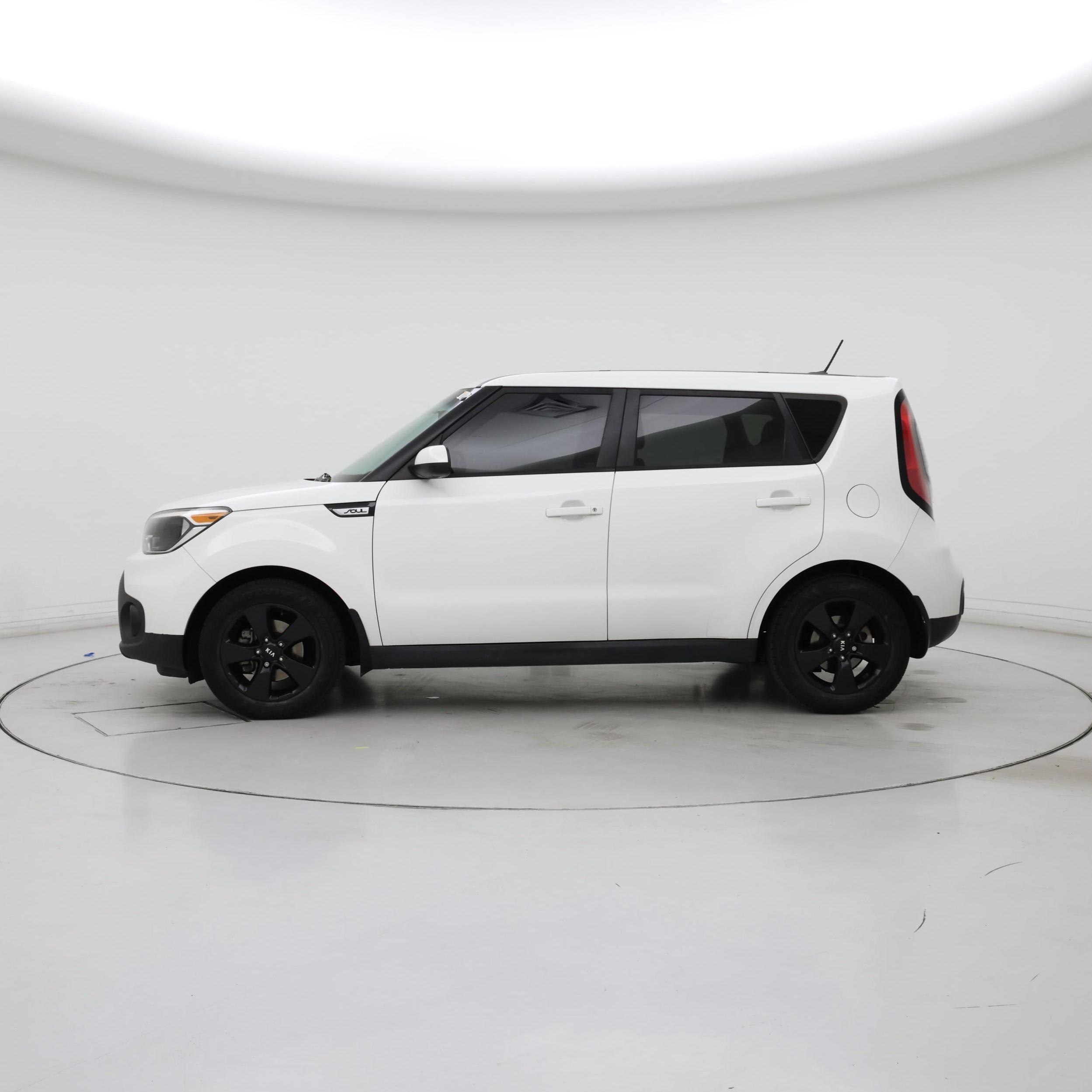 Thumbnail: 2017 Kia Soul - 3