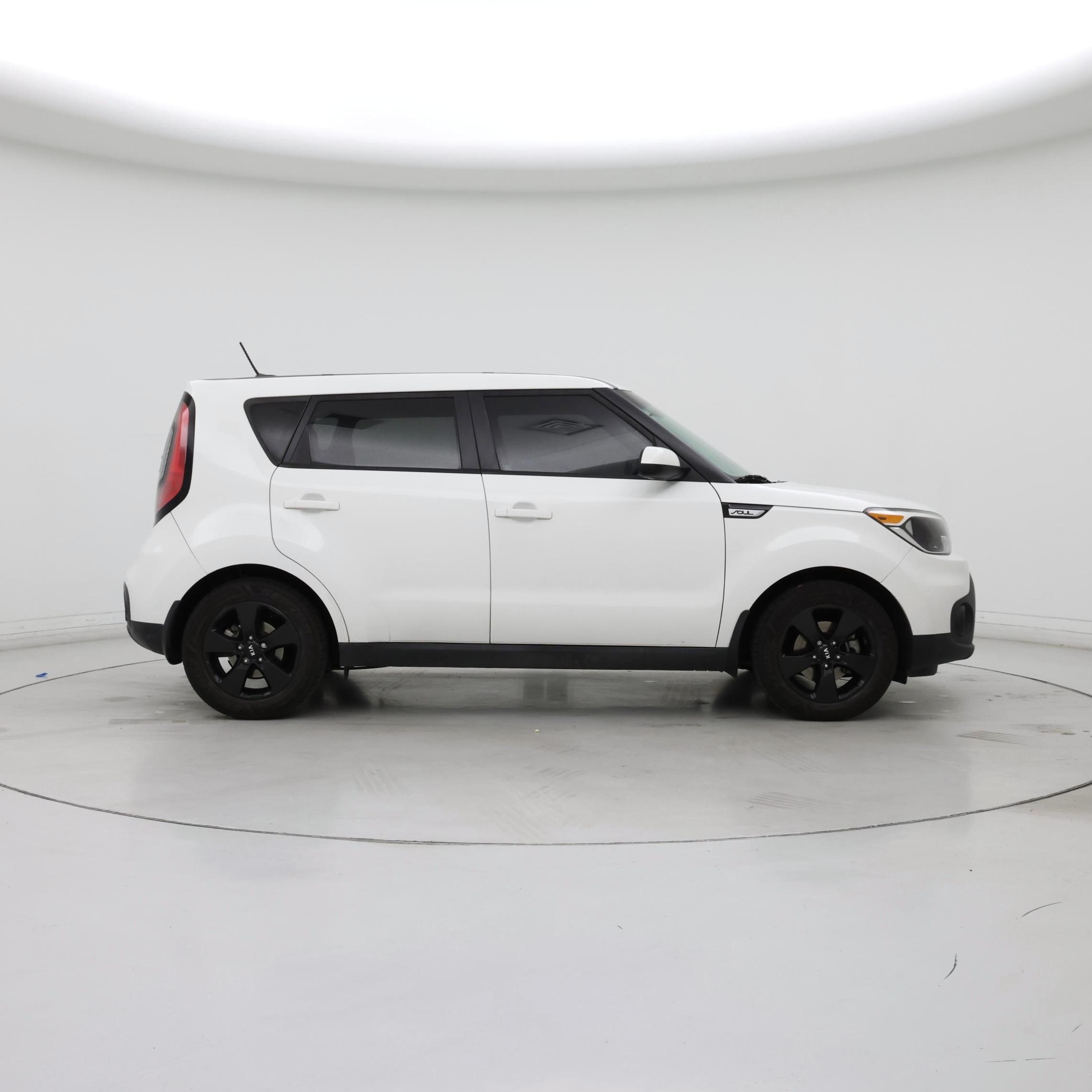 Thumbnail: 2017 Kia Soul - 7