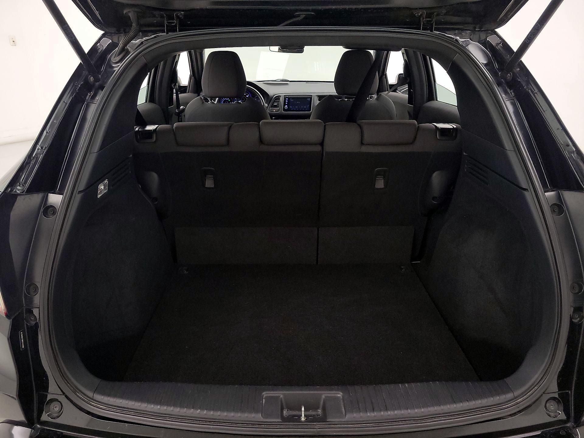 Thumbnail: 2019 Honda HR-V - 20