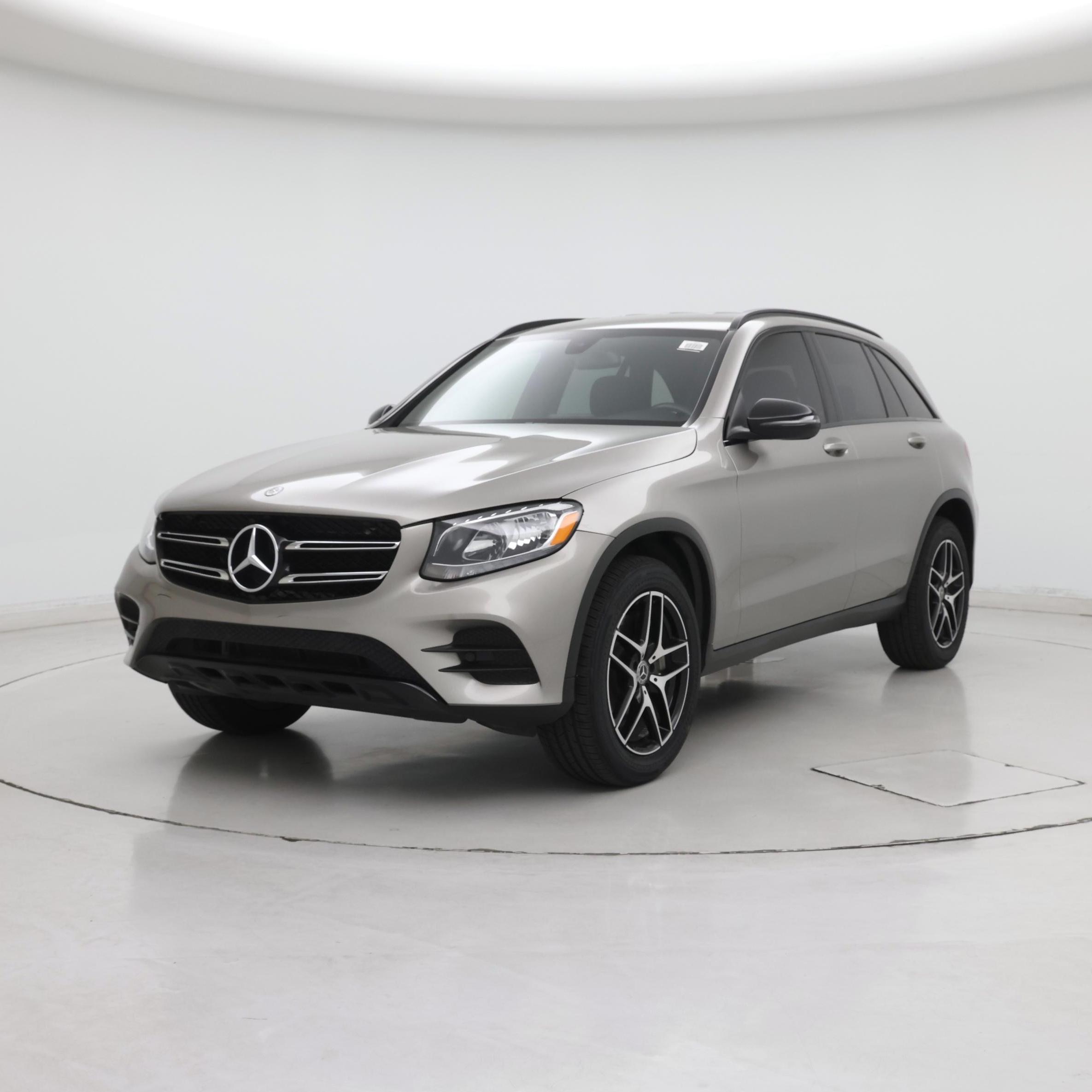 Thumbnail: 2019 Mercedes-Benz GLC - 4