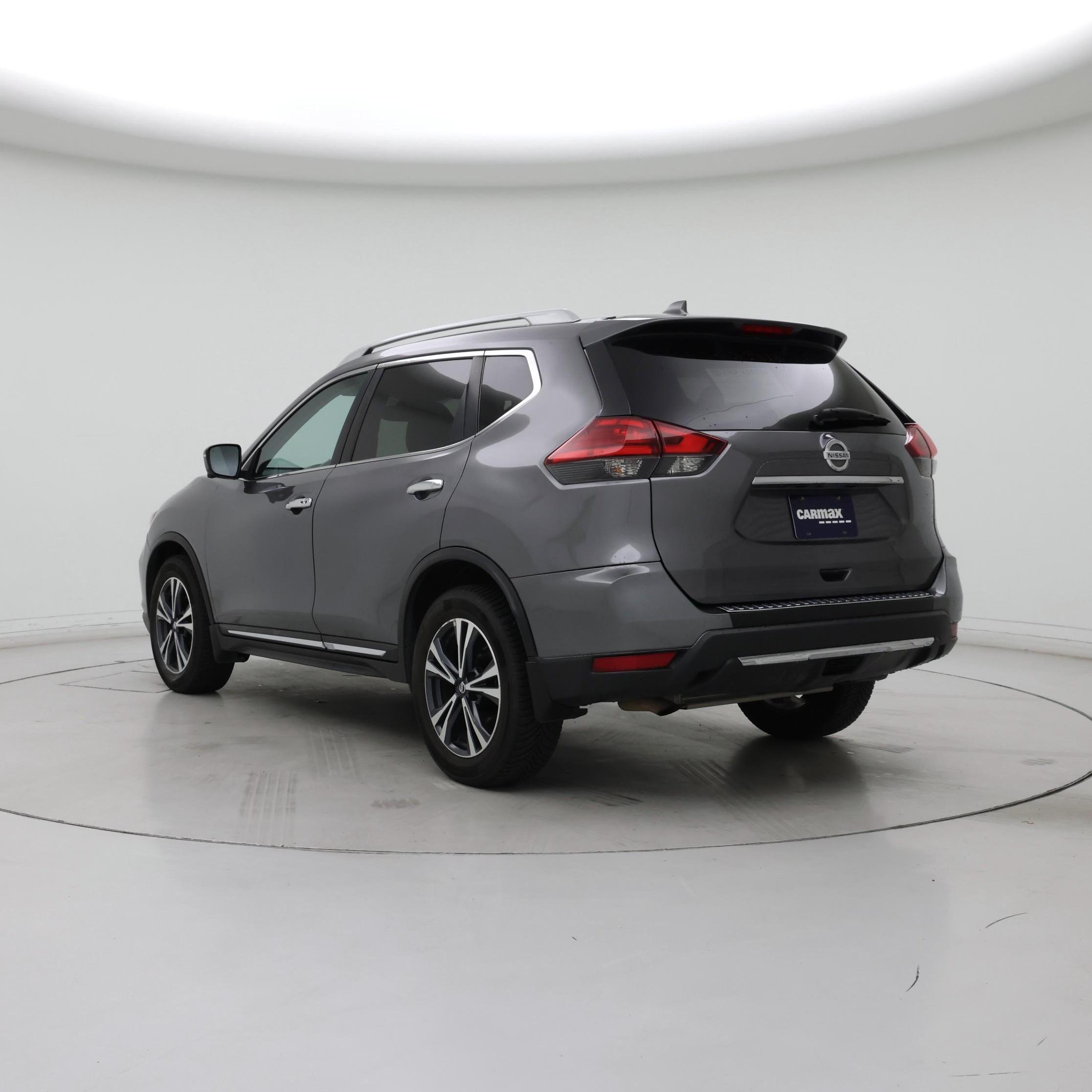 Thumbnail: 2017 Nissan Rogue - 2