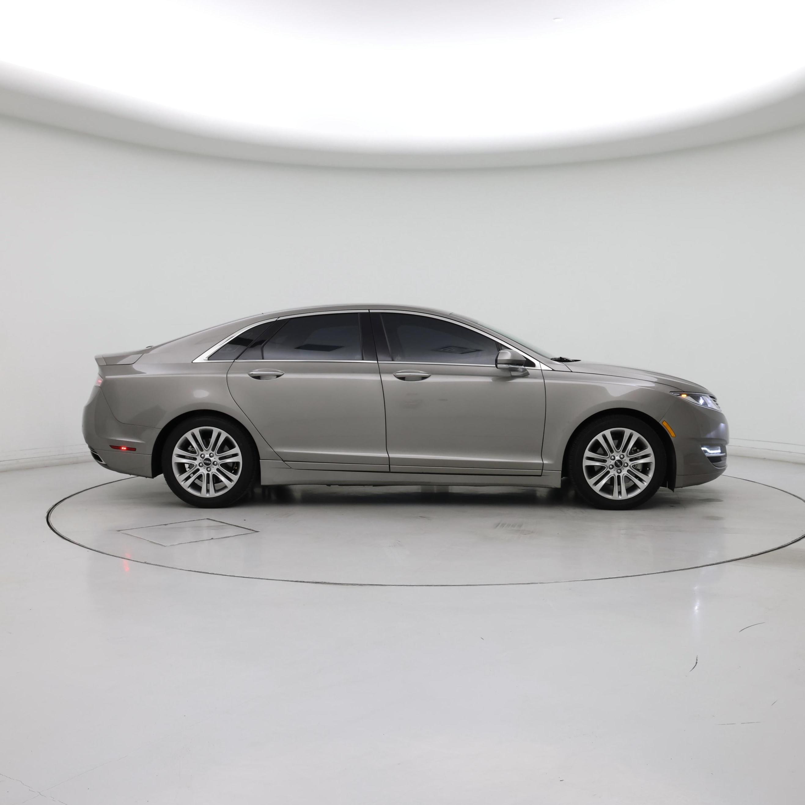Thumbnail: 2015 Lincoln MKZ - 7