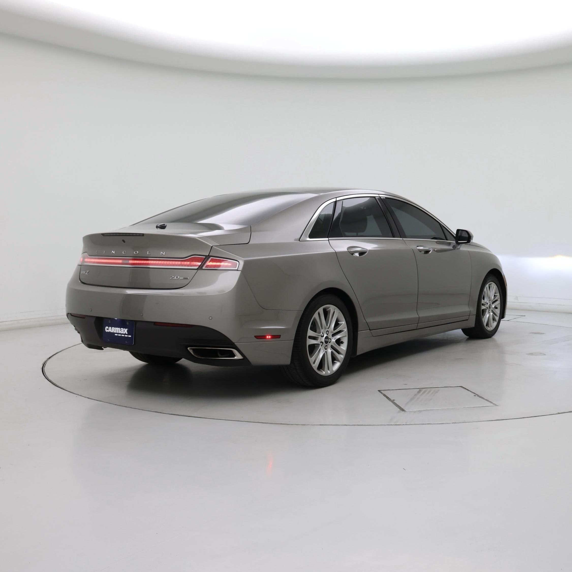 Thumbnail: 2015 Lincoln MKZ - 8
