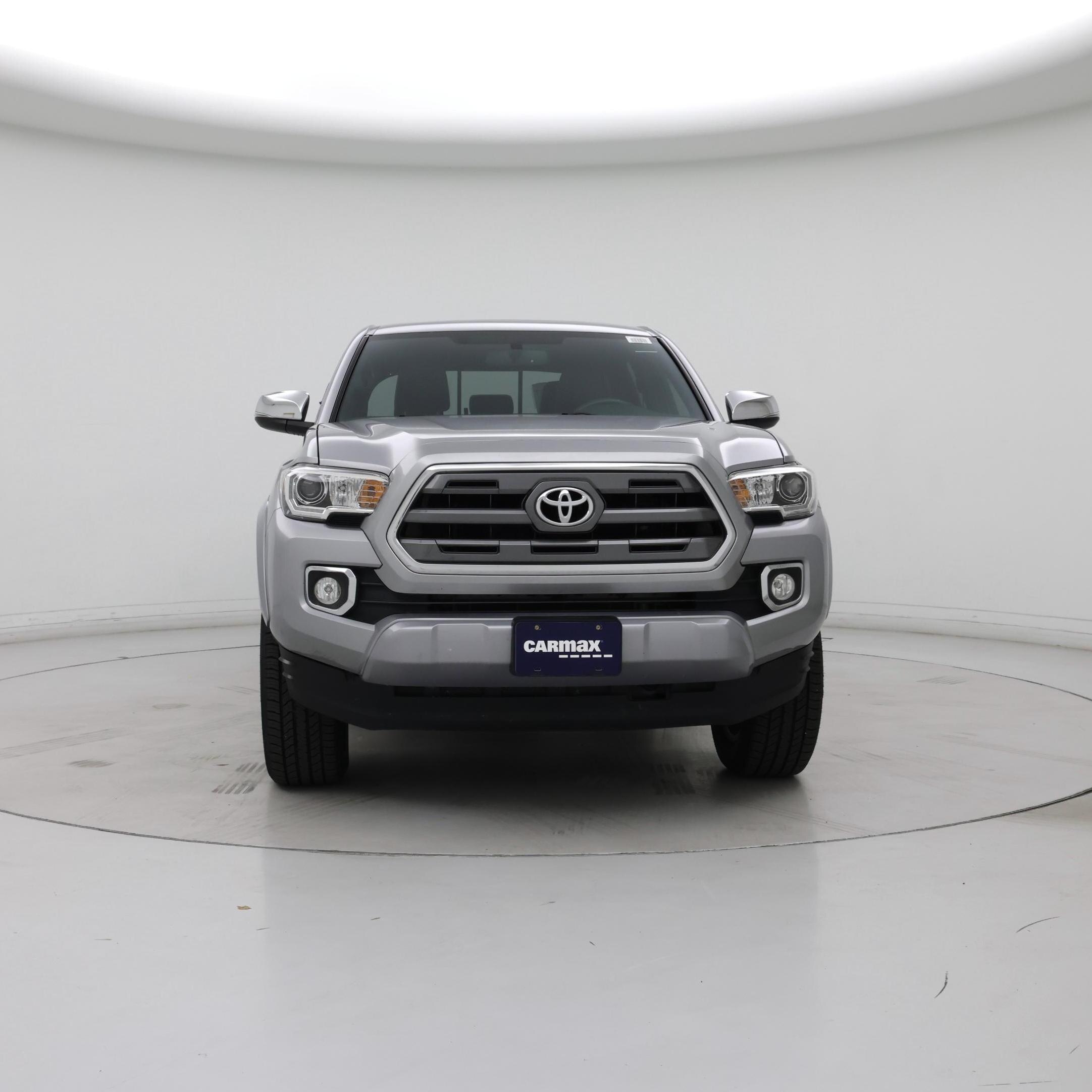 Thumbnail: 2017 Toyota Tacoma - 5