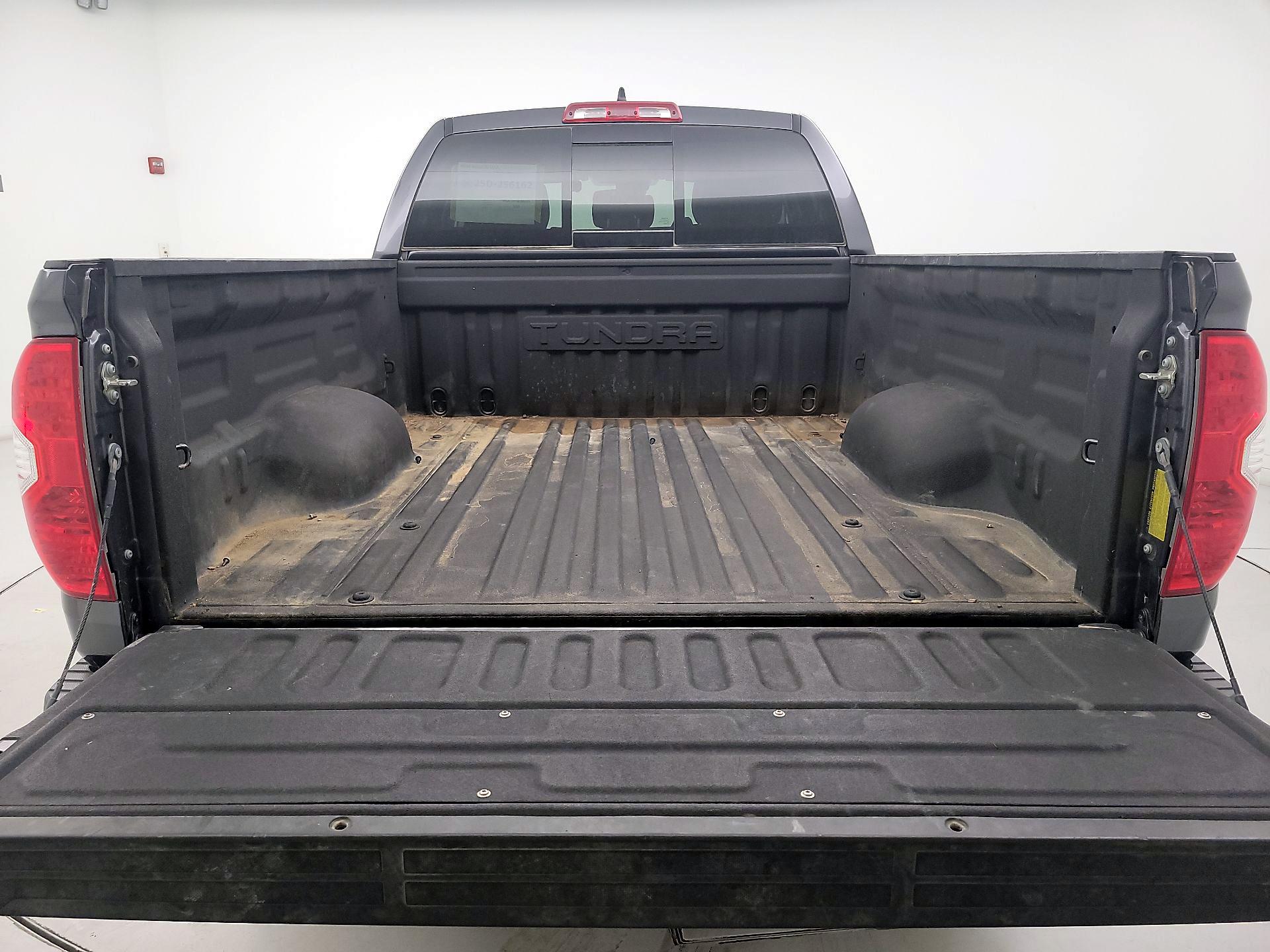 Thumbnail: 2020 Toyota Tundra - 20