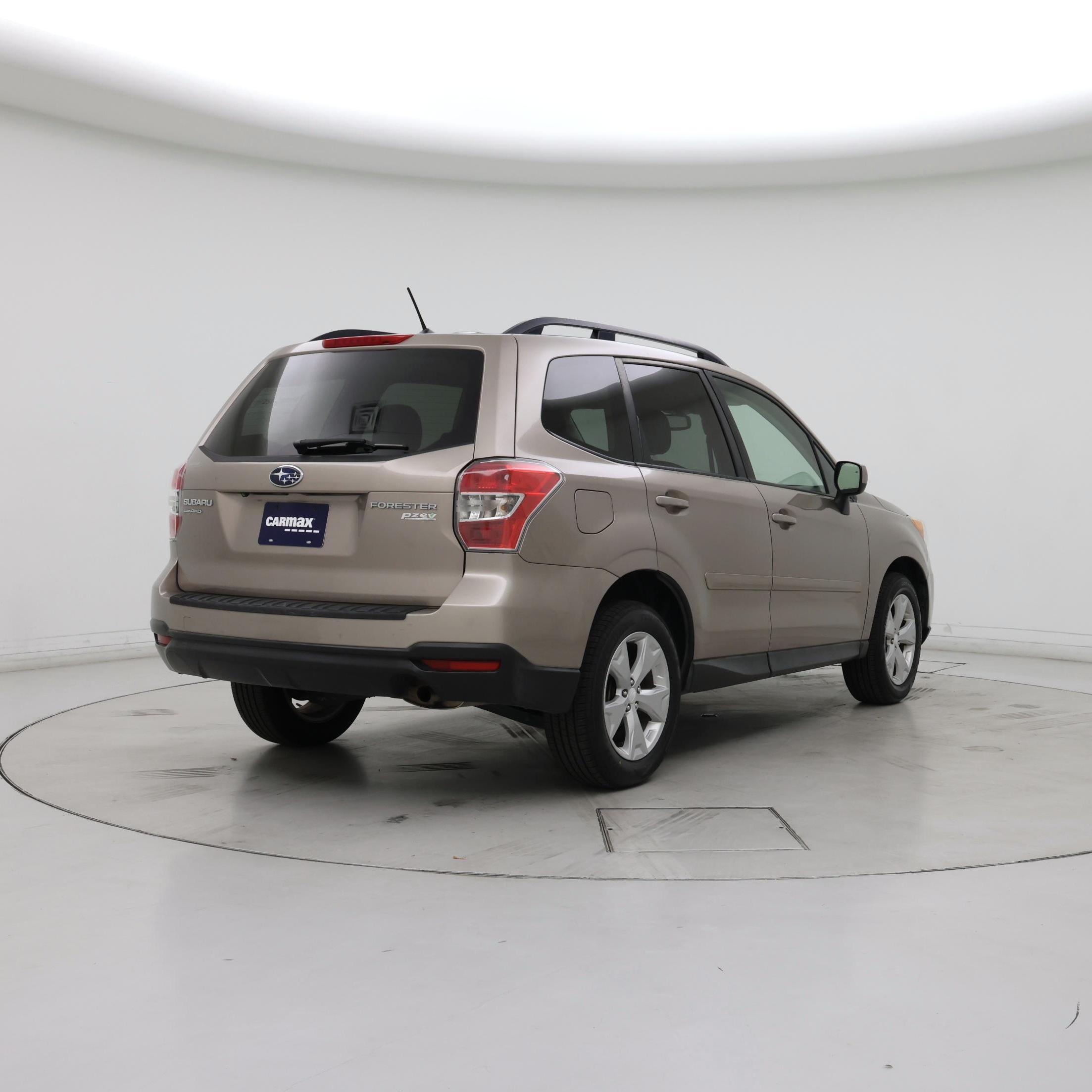 Thumbnail: 2015 Subaru Forester - 8