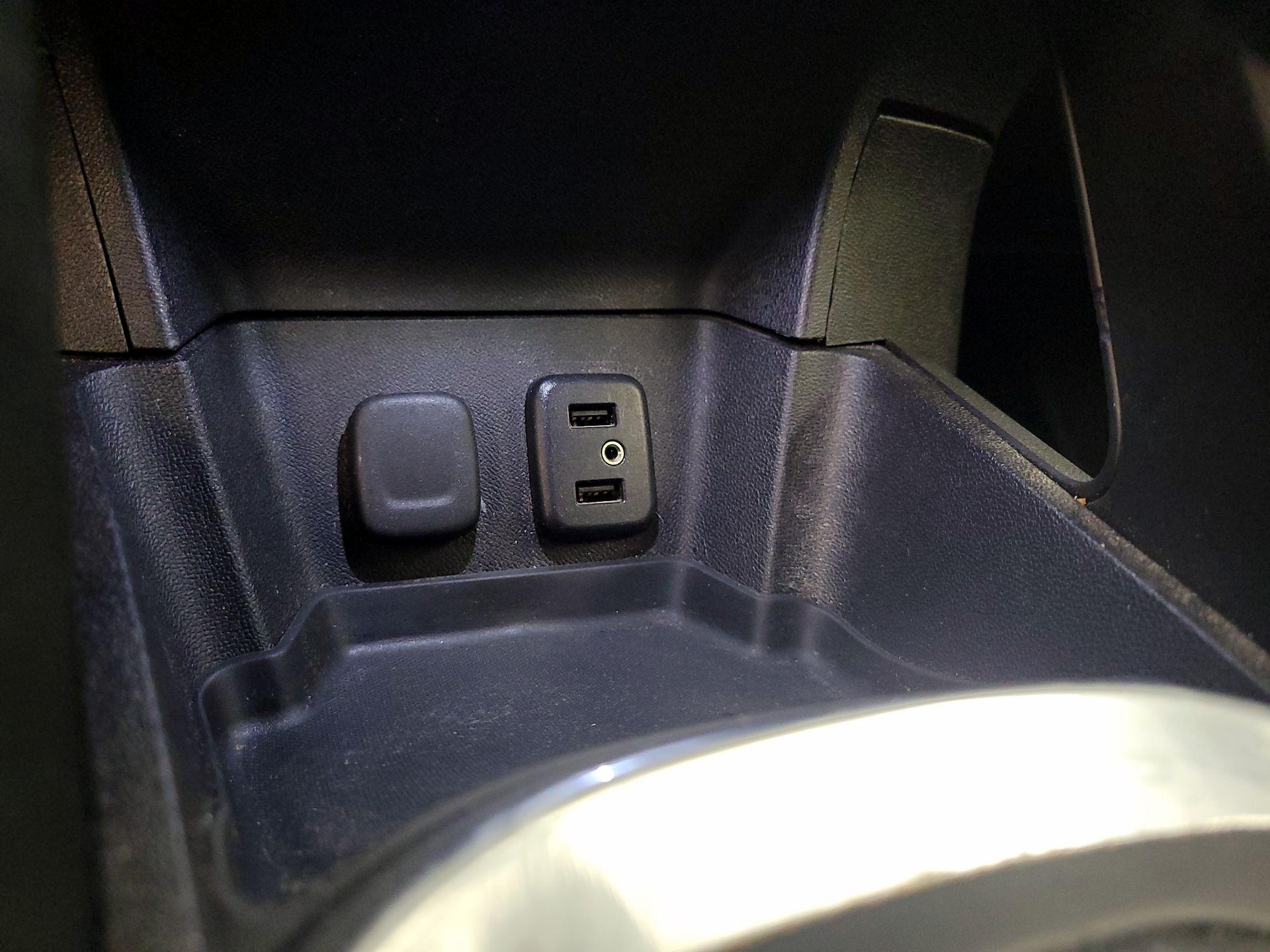 Thumbnail: 2017 Chevrolet Volt - 19