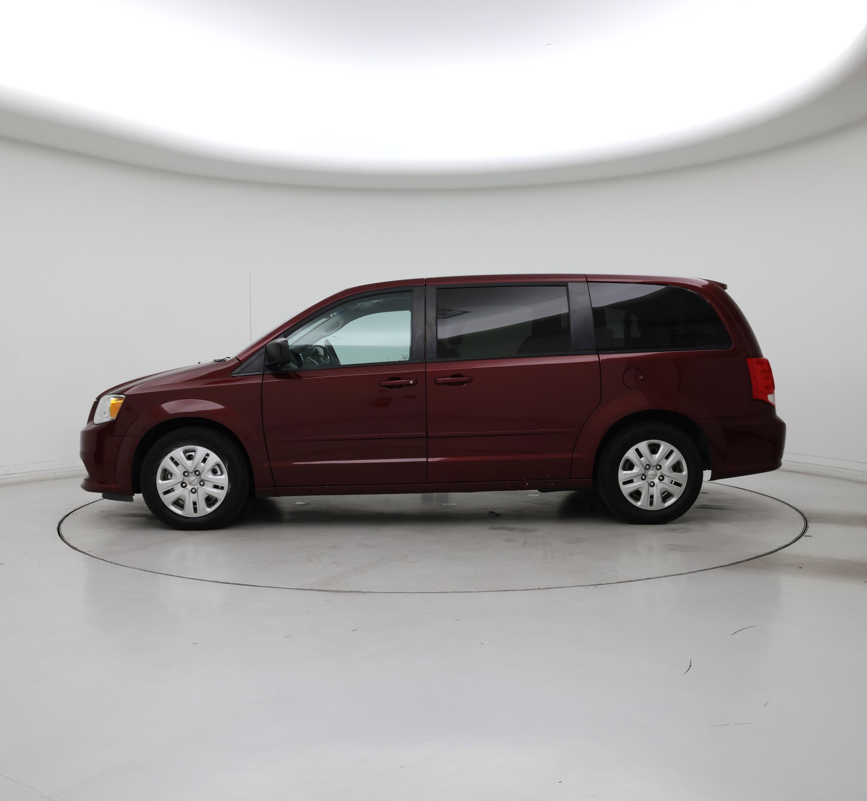 Thumbnail: 2016 Dodge Grand Caravan - 3