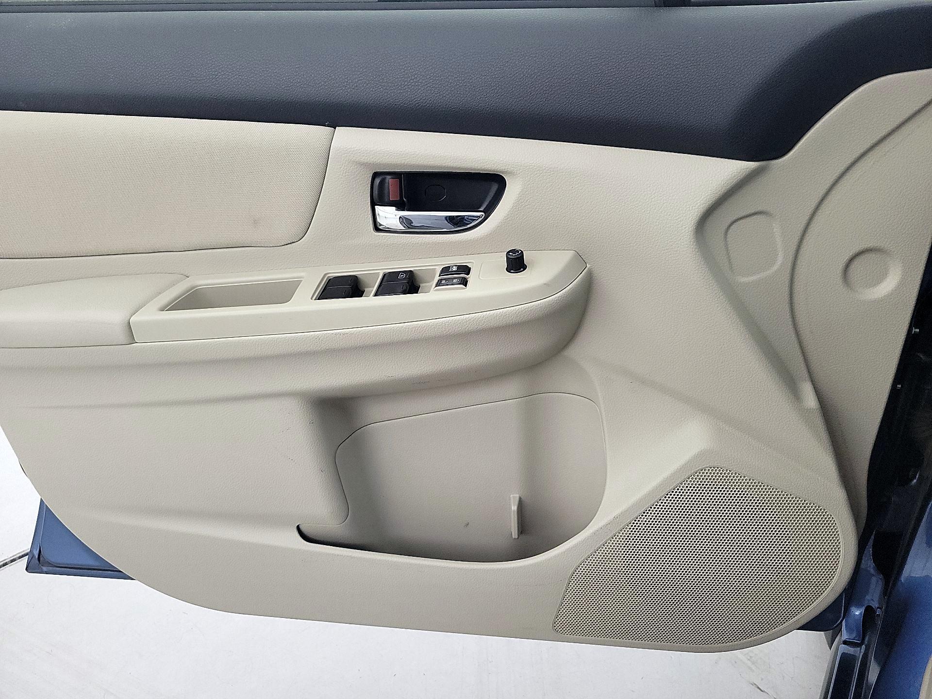 Thumbnail: 2014 Subaru XV Crosstrek - 12