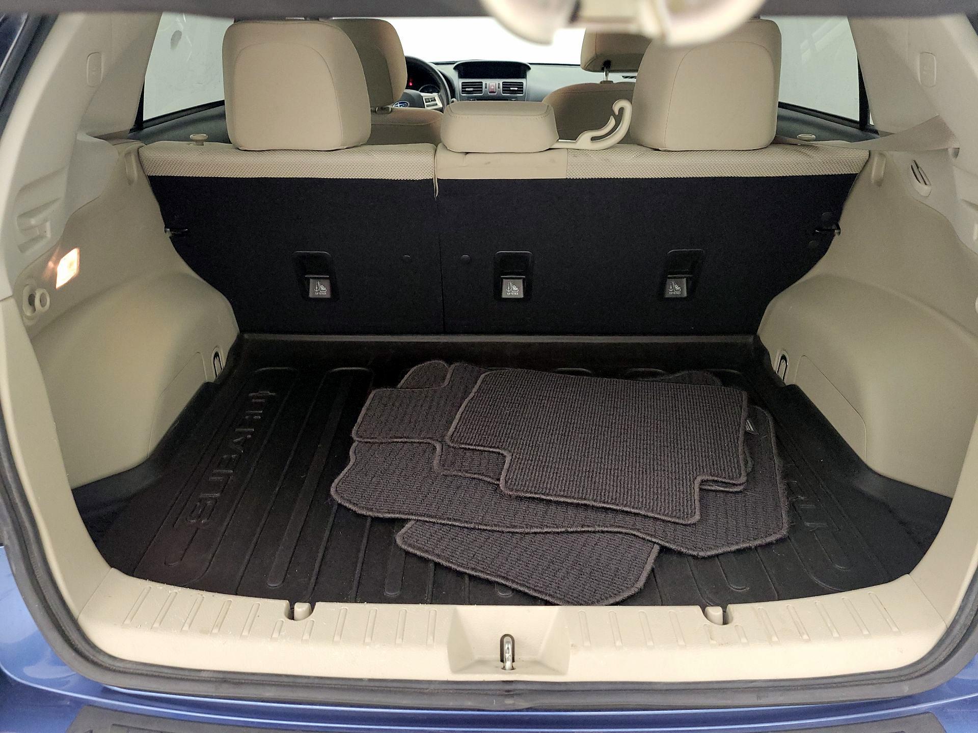 Thumbnail: 2014 Subaru XV Crosstrek - 16