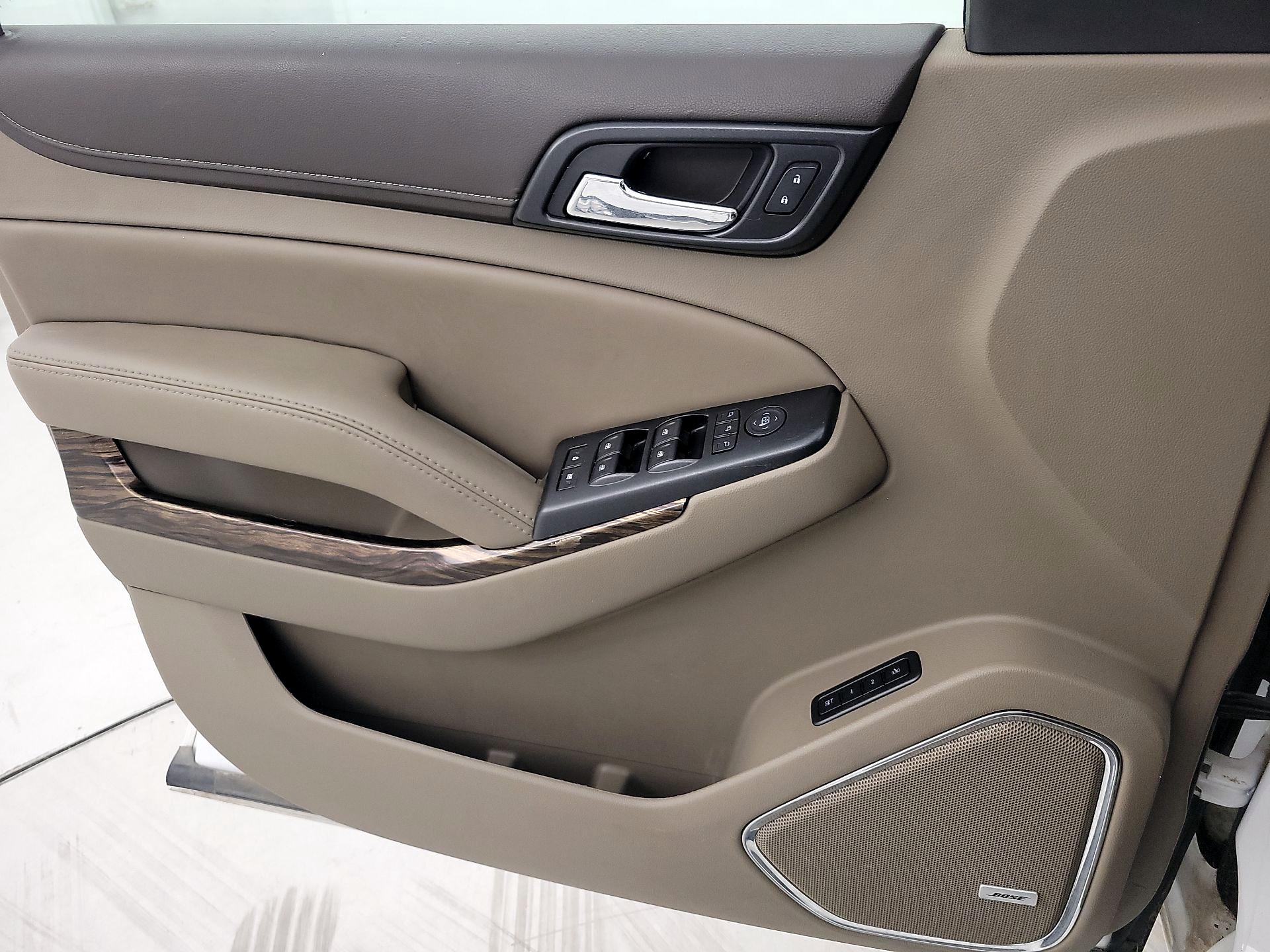 Thumbnail: 2016 GMC Yukon XL - 12