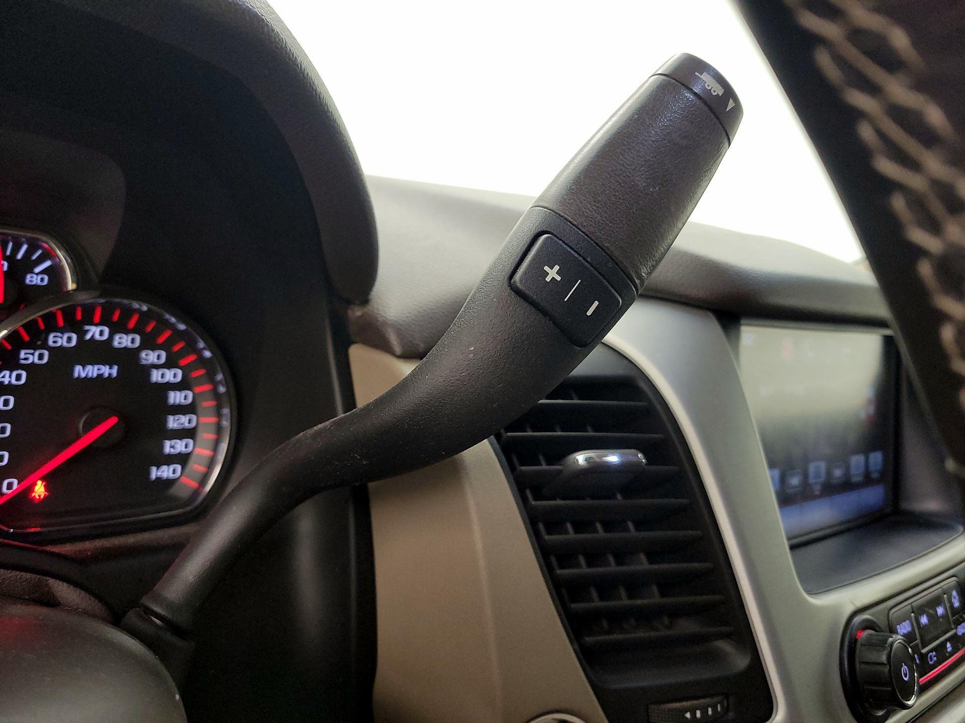 Thumbnail: 2016 GMC Yukon XL - 17