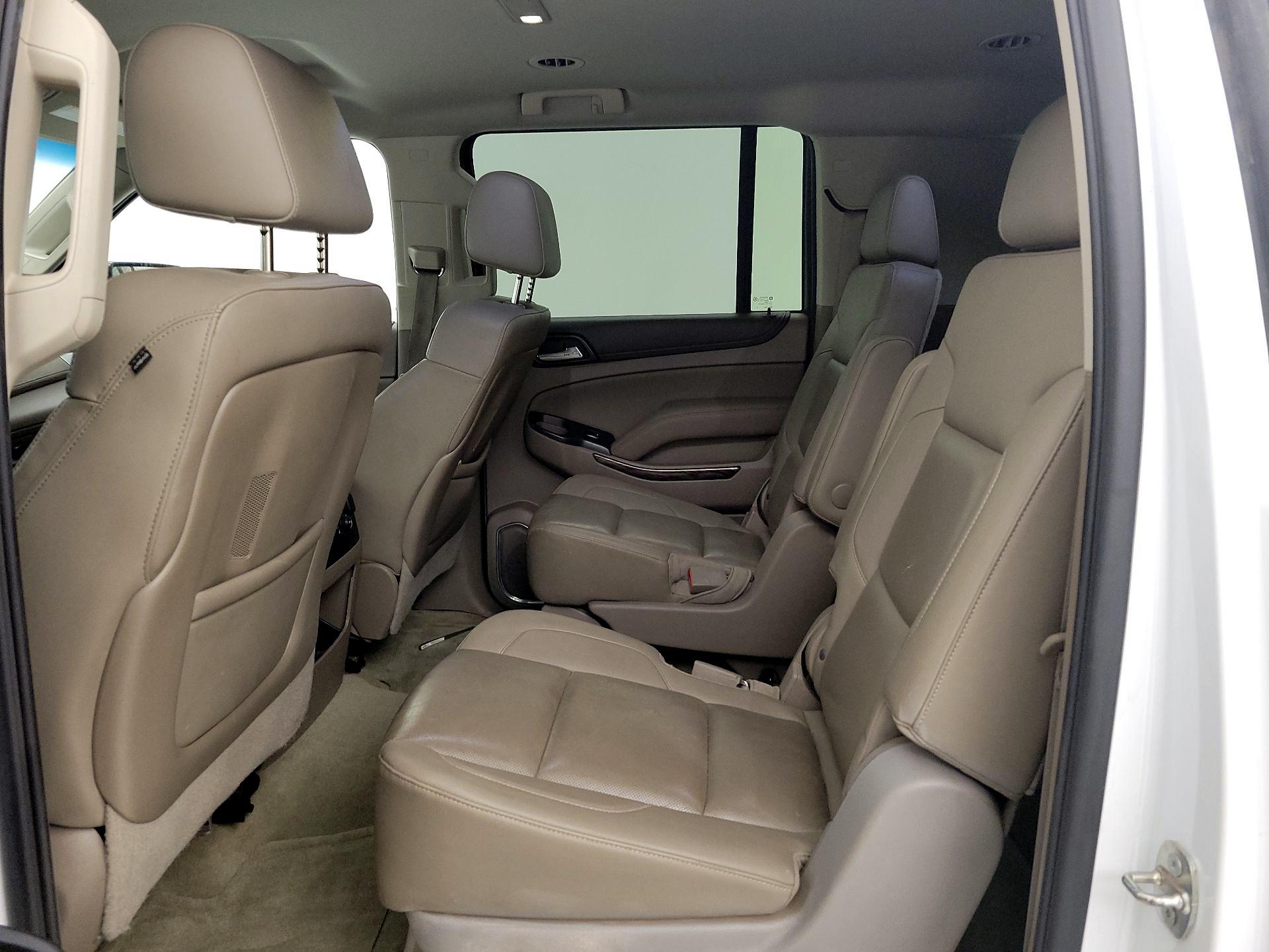 Thumbnail: 2016 GMC Yukon XL - 19
