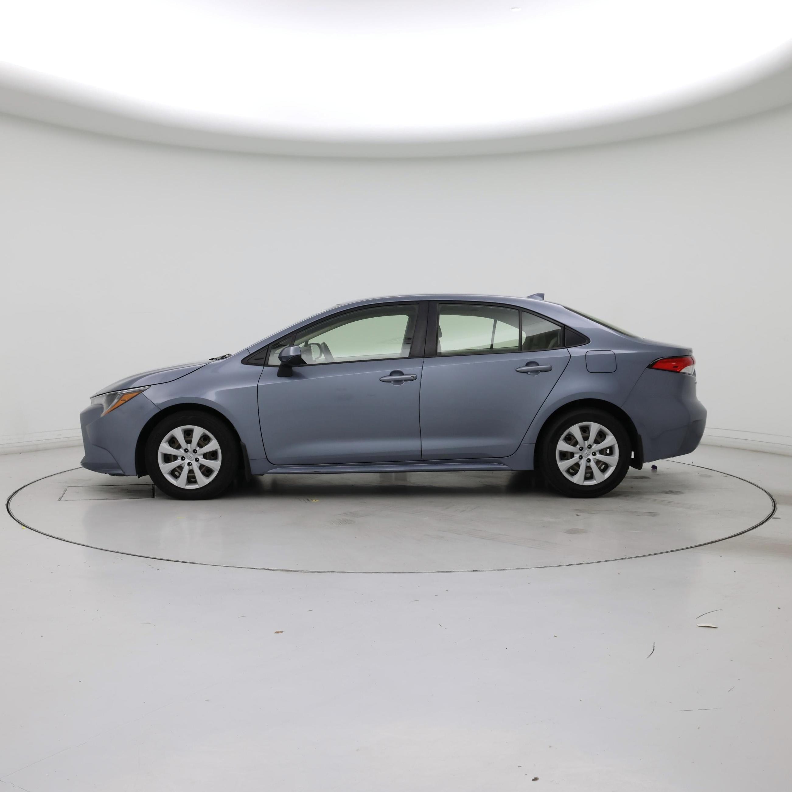 Thumbnail: 2022 Toyota Corolla - 3