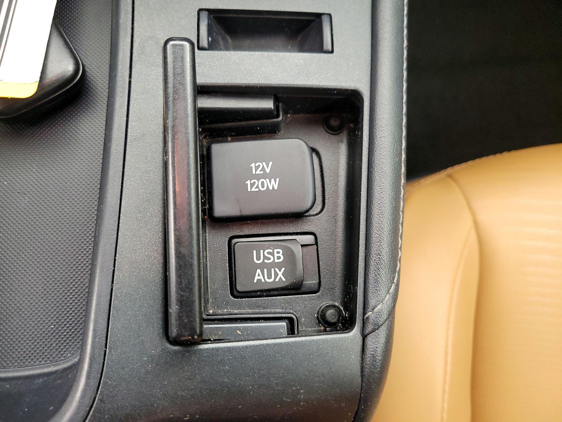 Thumbnail: 2013 Lexus CT - 18
