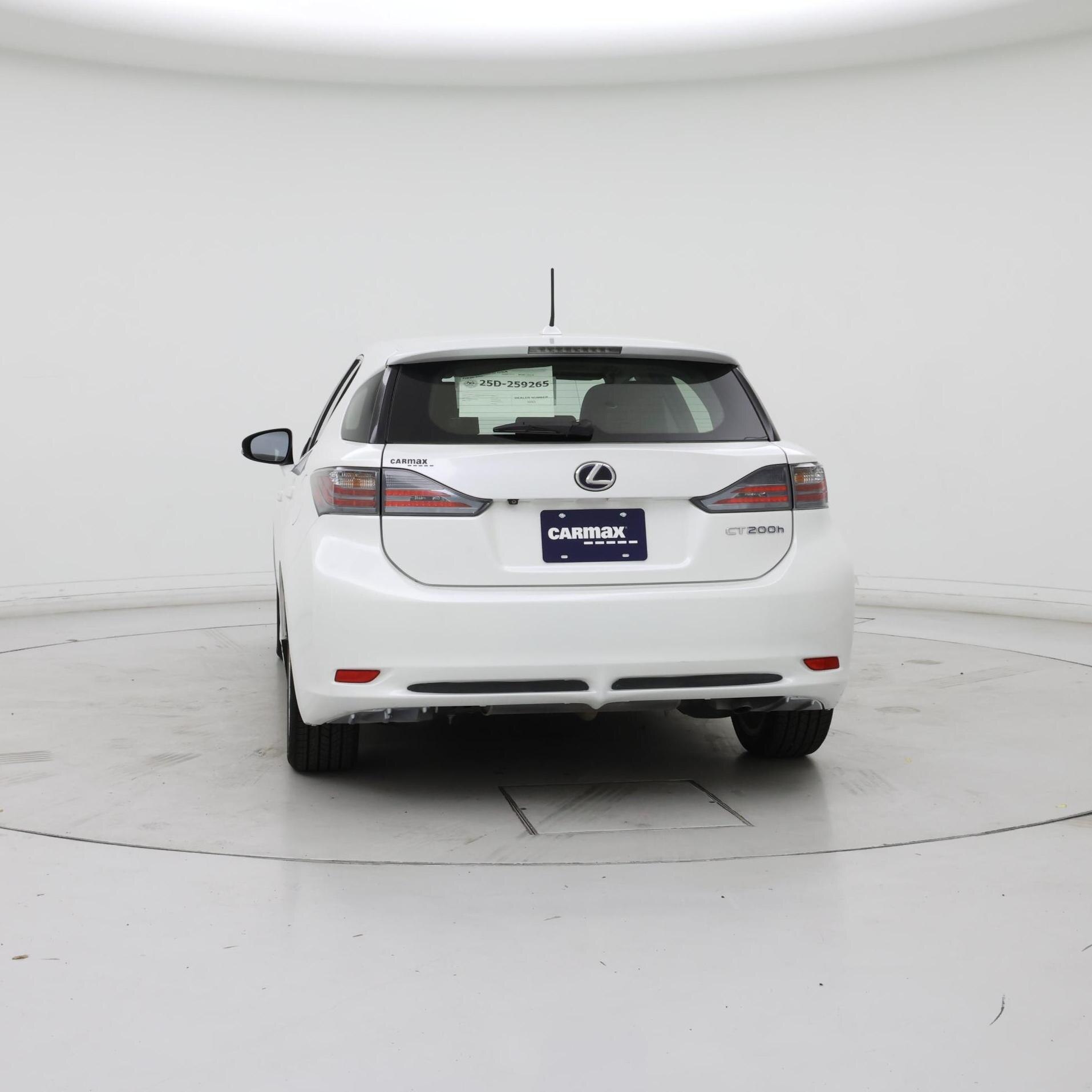 Thumbnail: 2013 Lexus CT - 6