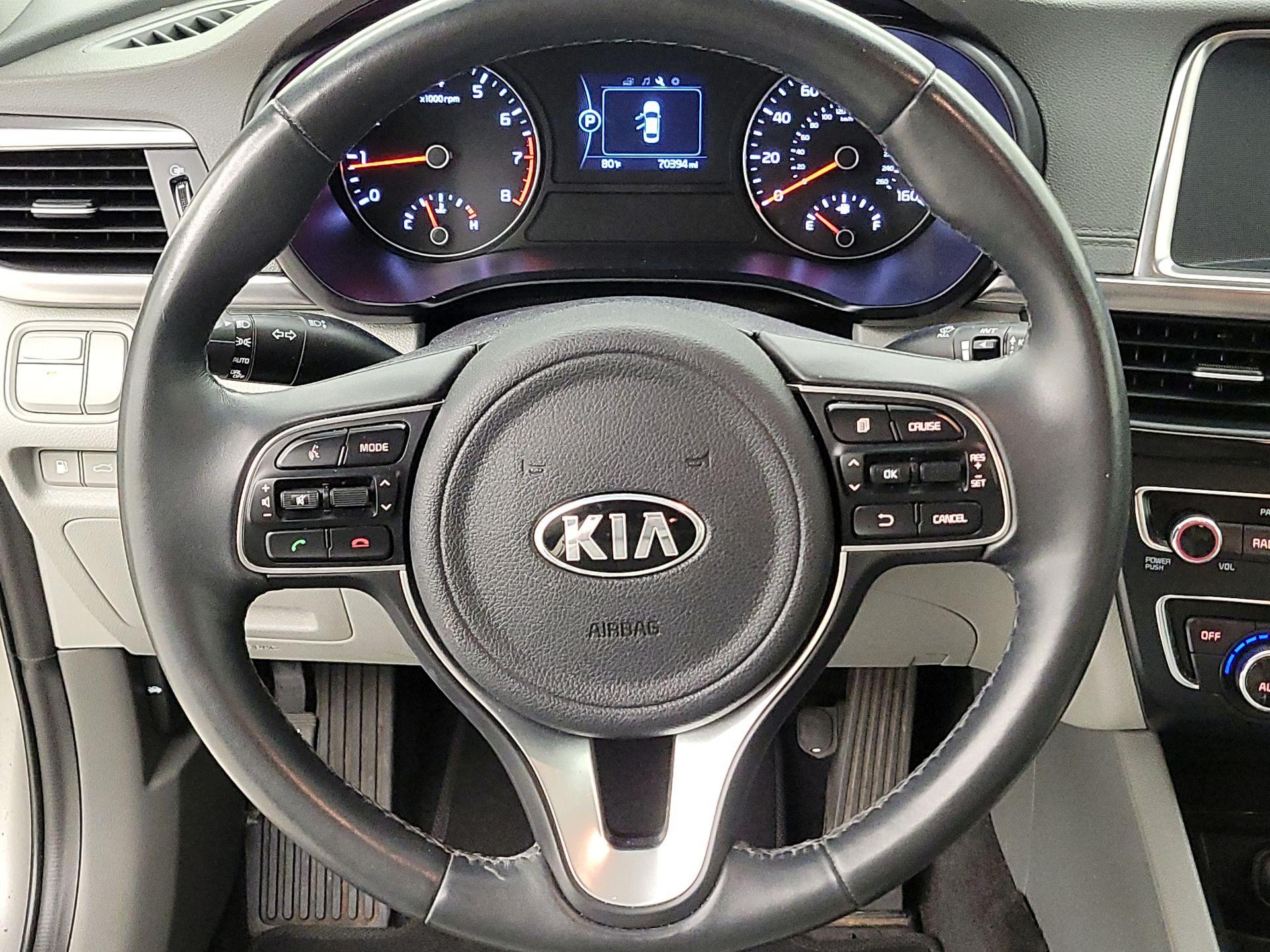 Thumbnail: 2018 Kia Optima - 10
