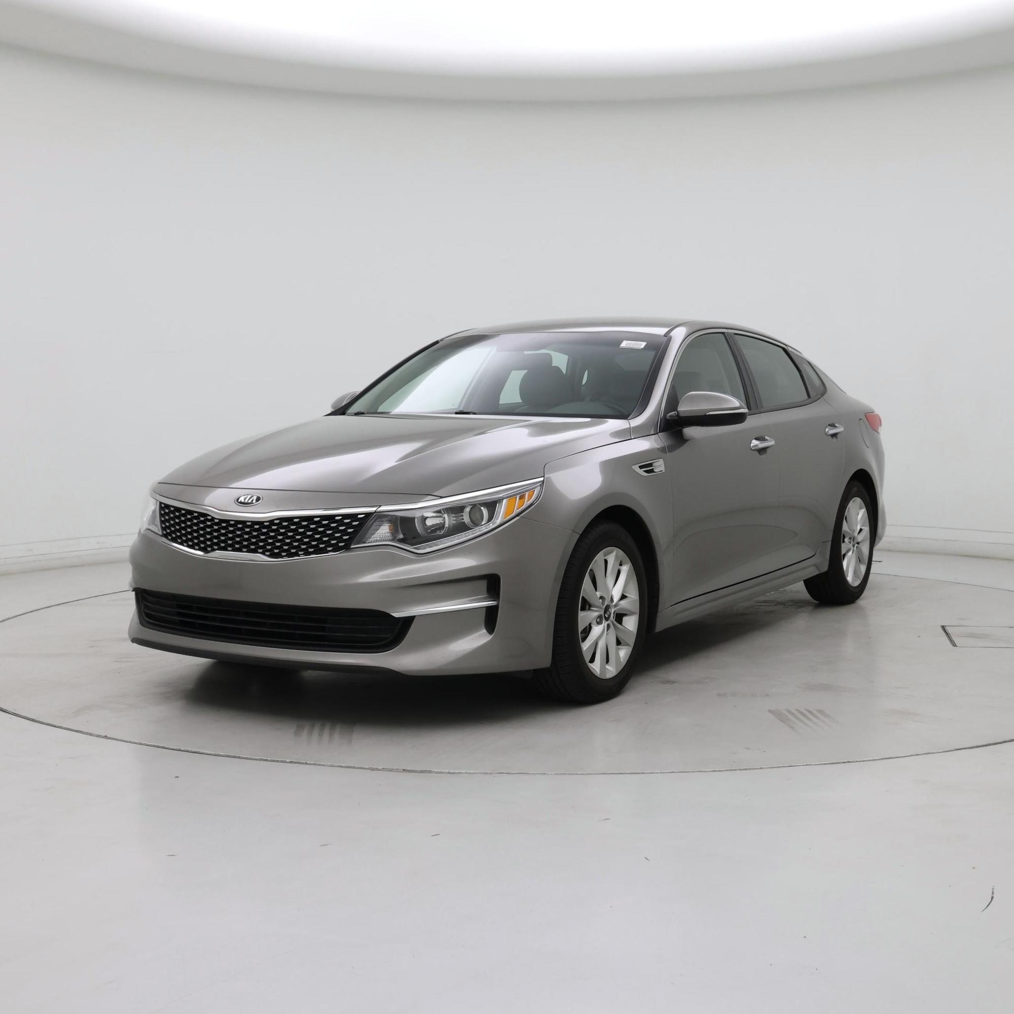 Thumbnail: 2018 Kia Optima - 4