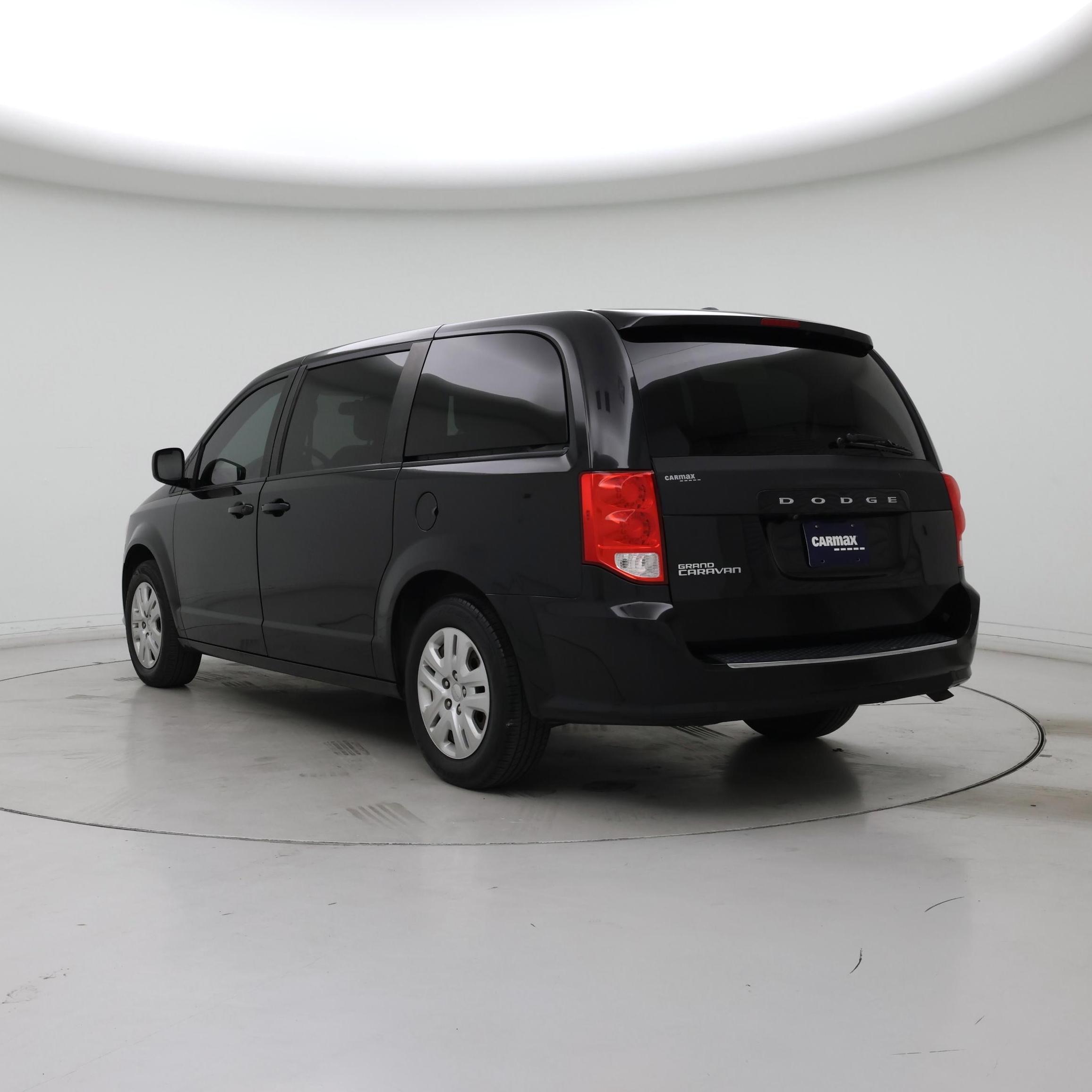 Thumbnail: 2018 Dodge Grand Caravan - 2