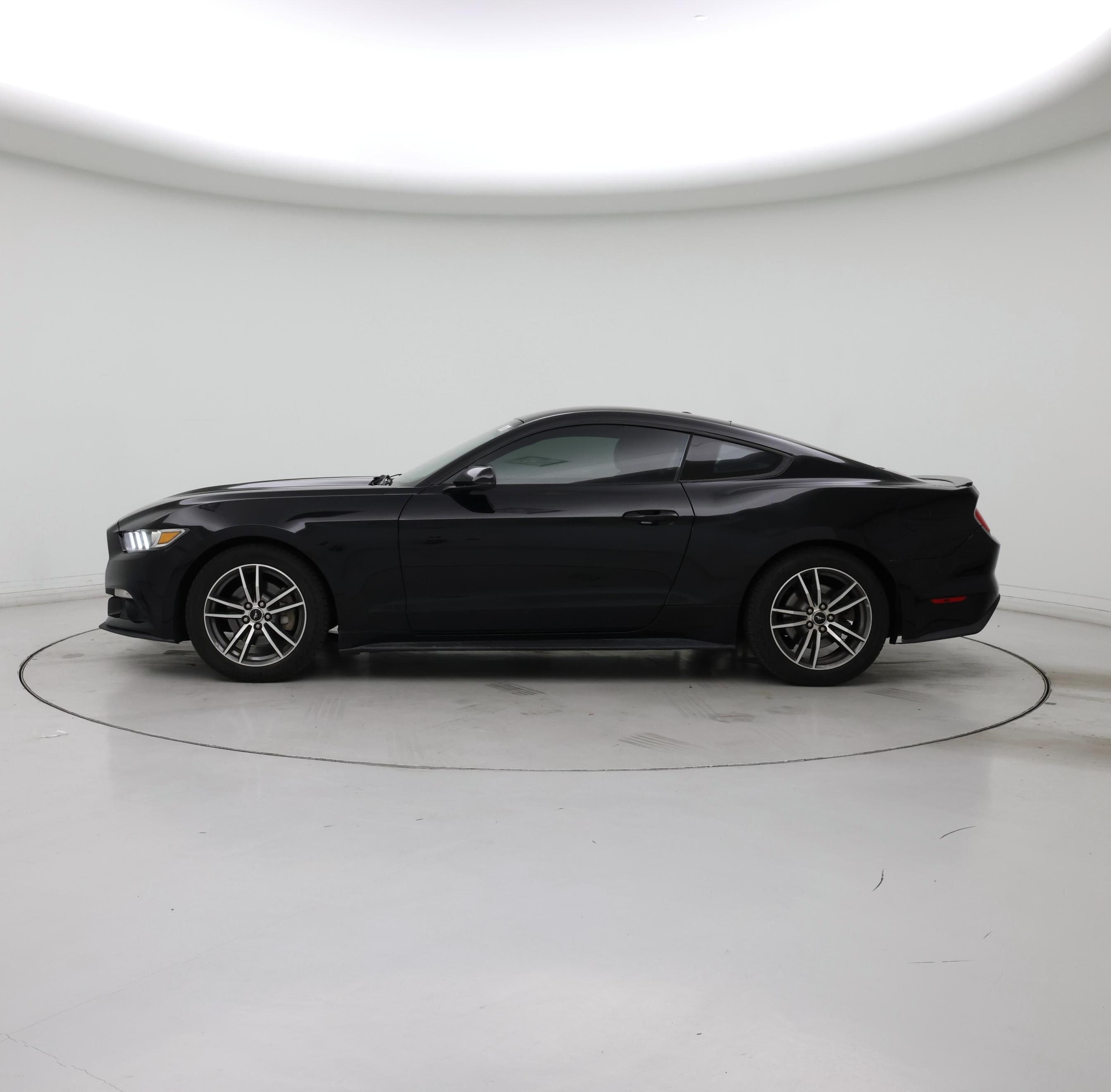 Thumbnail: 2017 Ford Mustang - 3