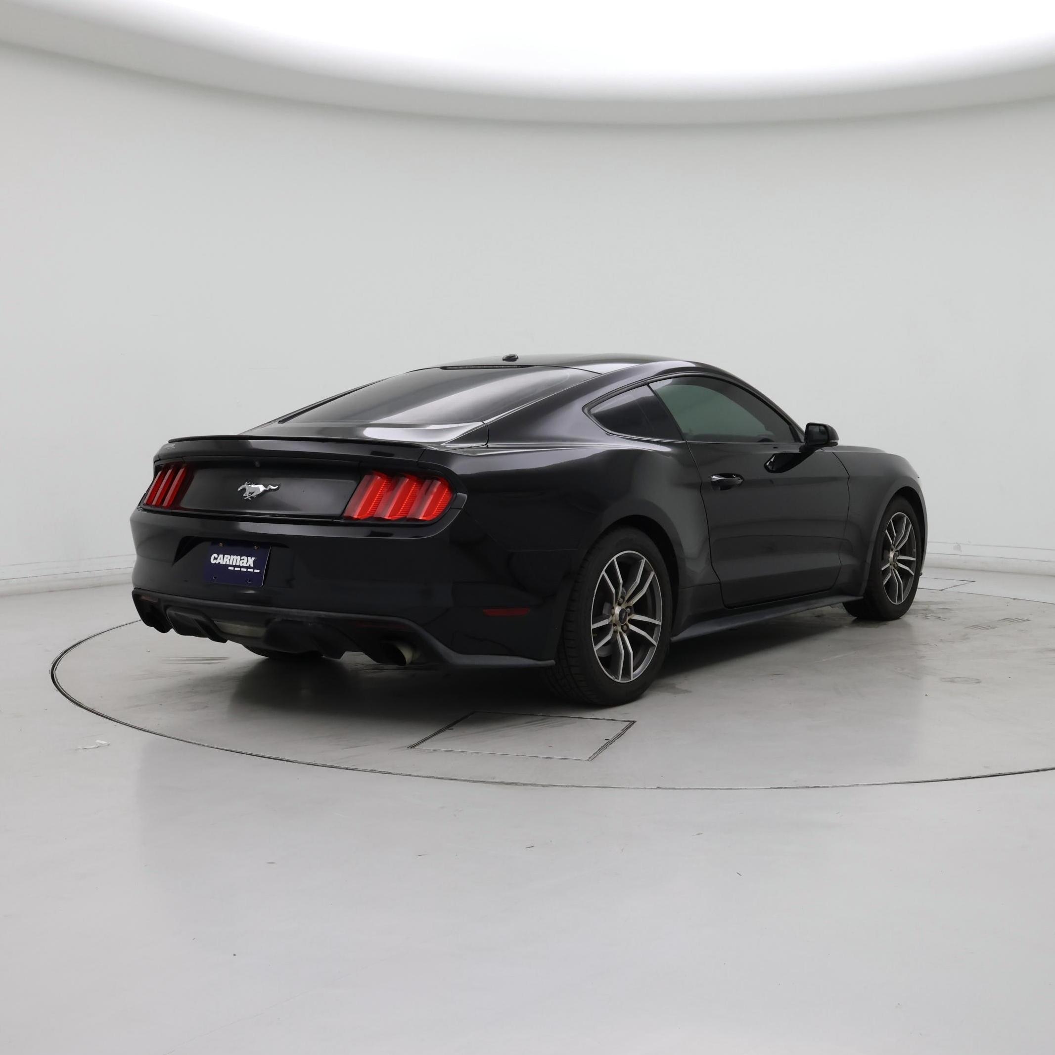 Thumbnail: 2017 Ford Mustang - 8