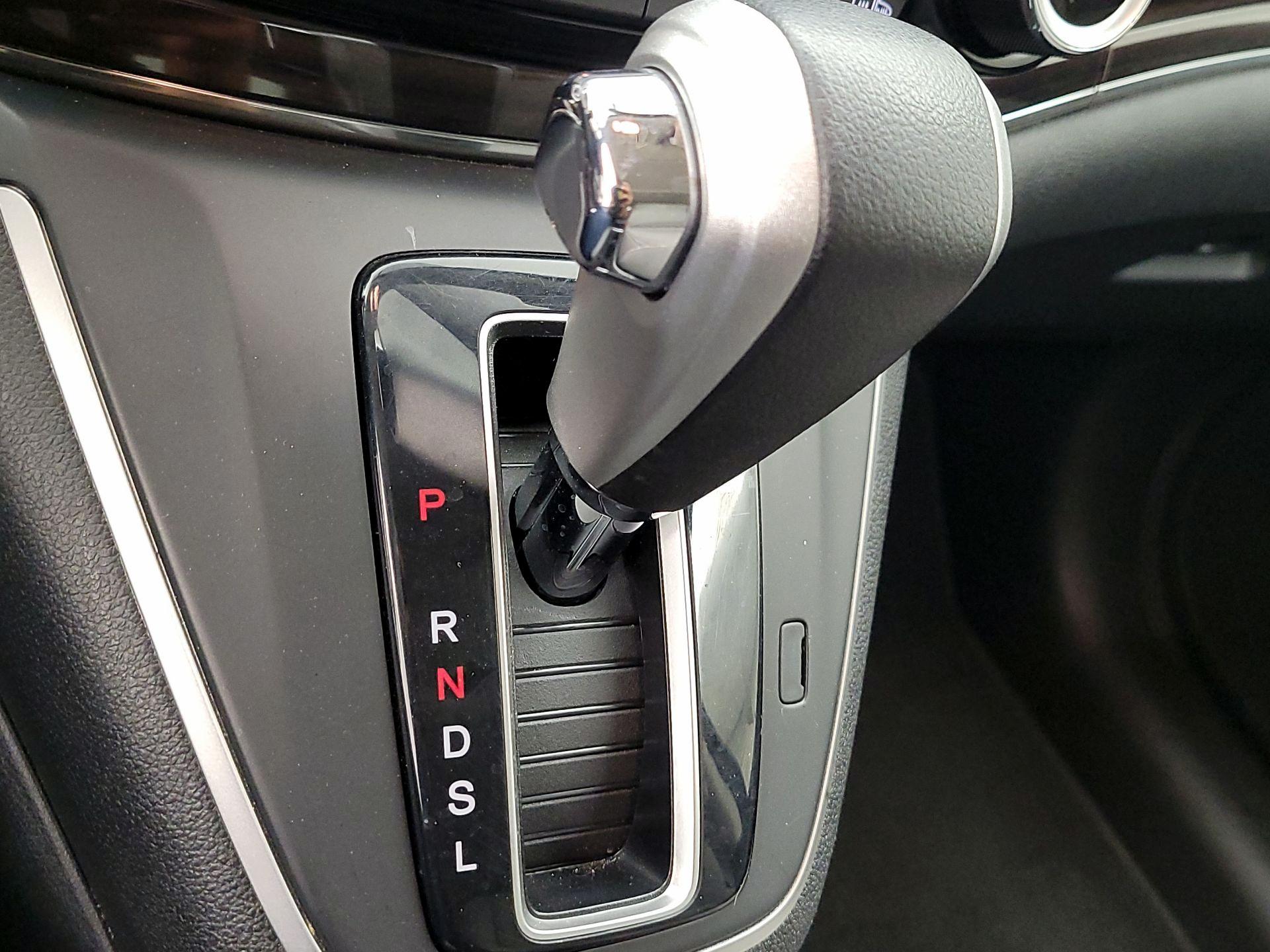 Thumbnail: 2016 Honda CR-V - 17