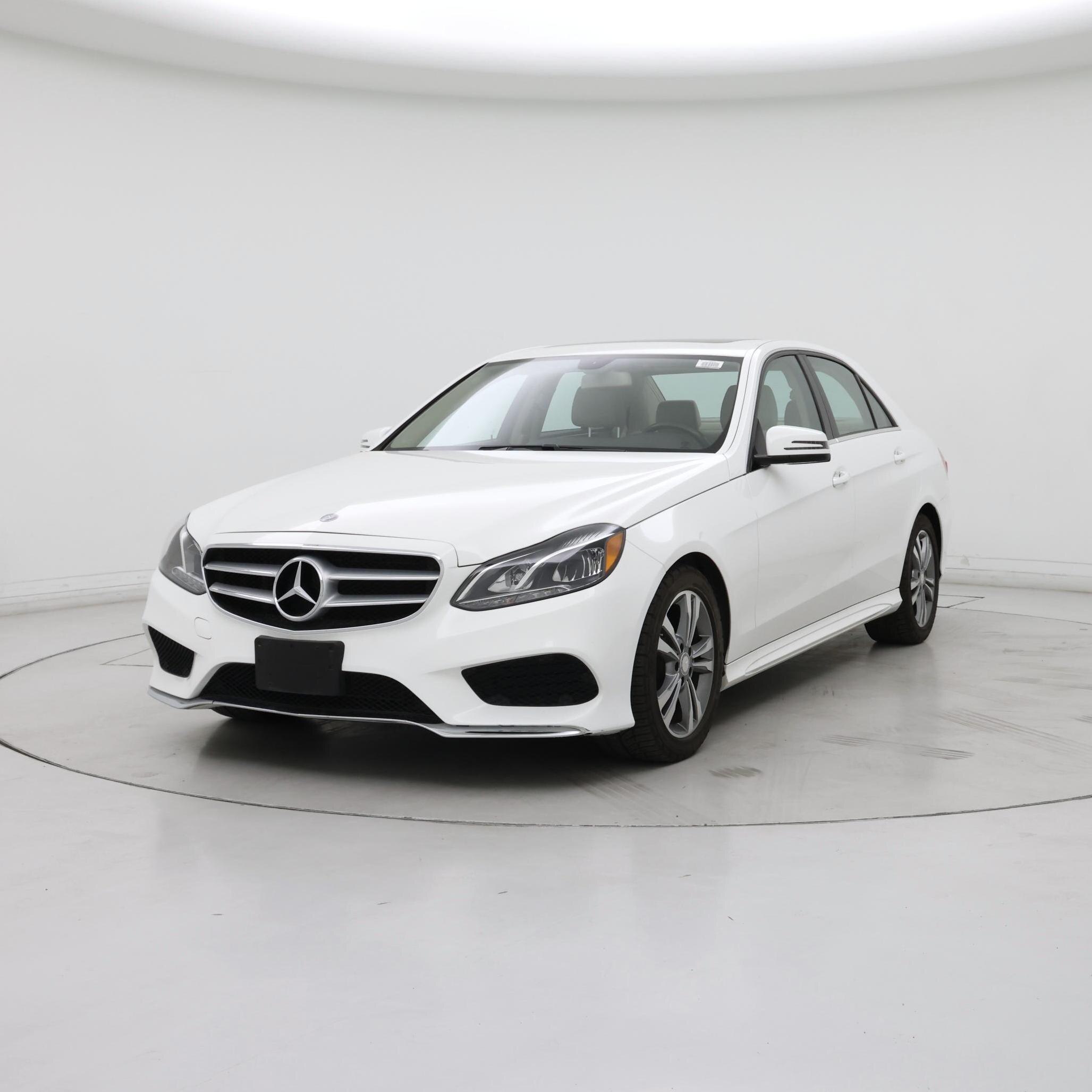 Thumbnail: 2016 Mercedes-Benz E-Class - 4