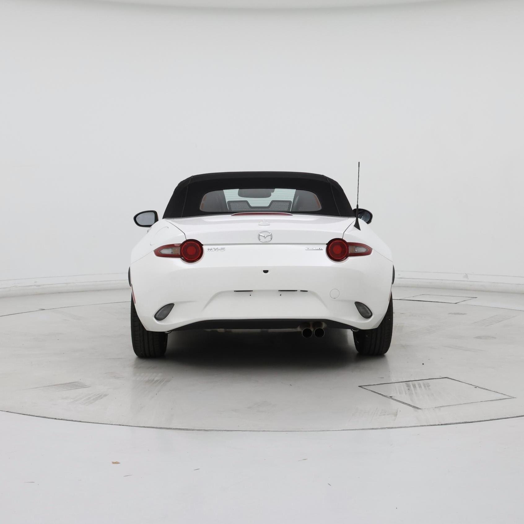 Thumbnail: 2023 Mazda MX-5 Miata - 6
