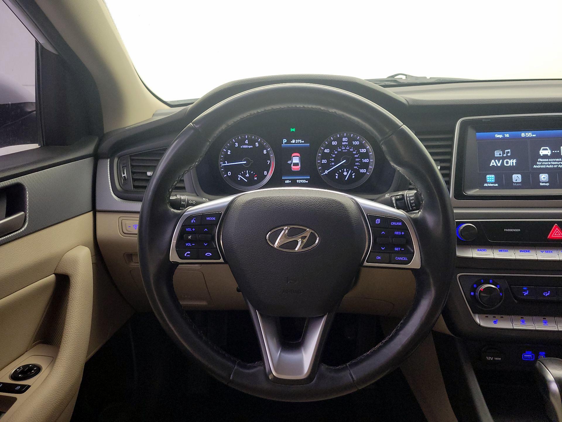 Thumbnail: 2018 Hyundai Sonata - 10