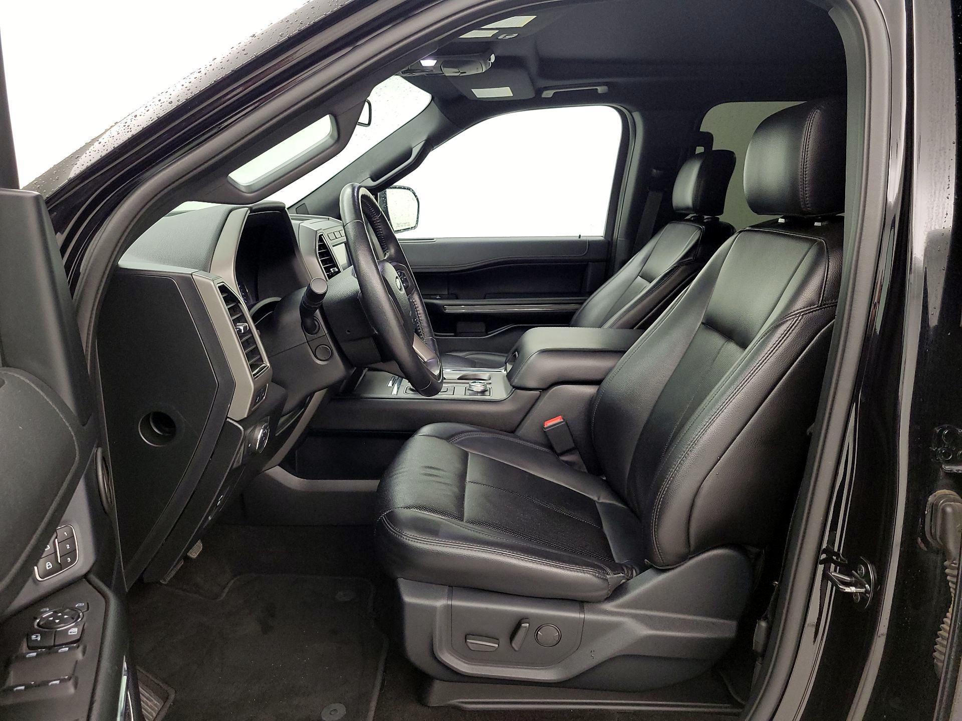 Thumbnail: 2020 Ford Expedition - 11