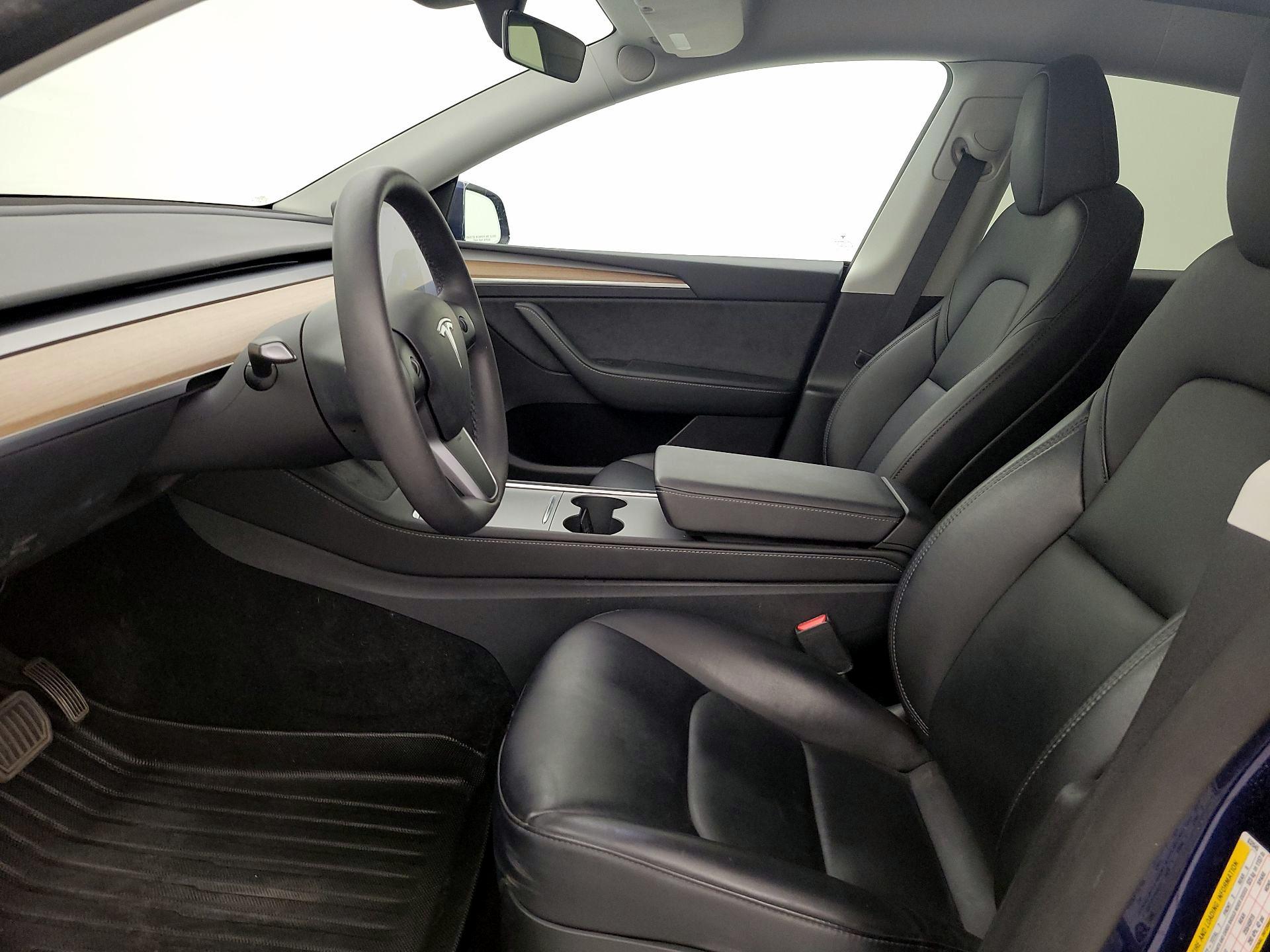 Thumbnail: 2023 Tesla Model Y - 11