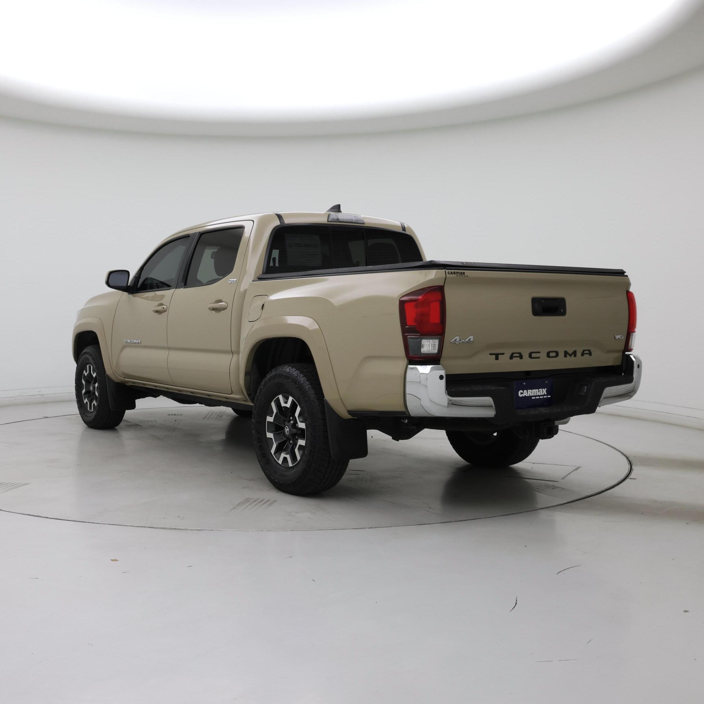 Thumbnail: 2019 Toyota Tacoma - 2