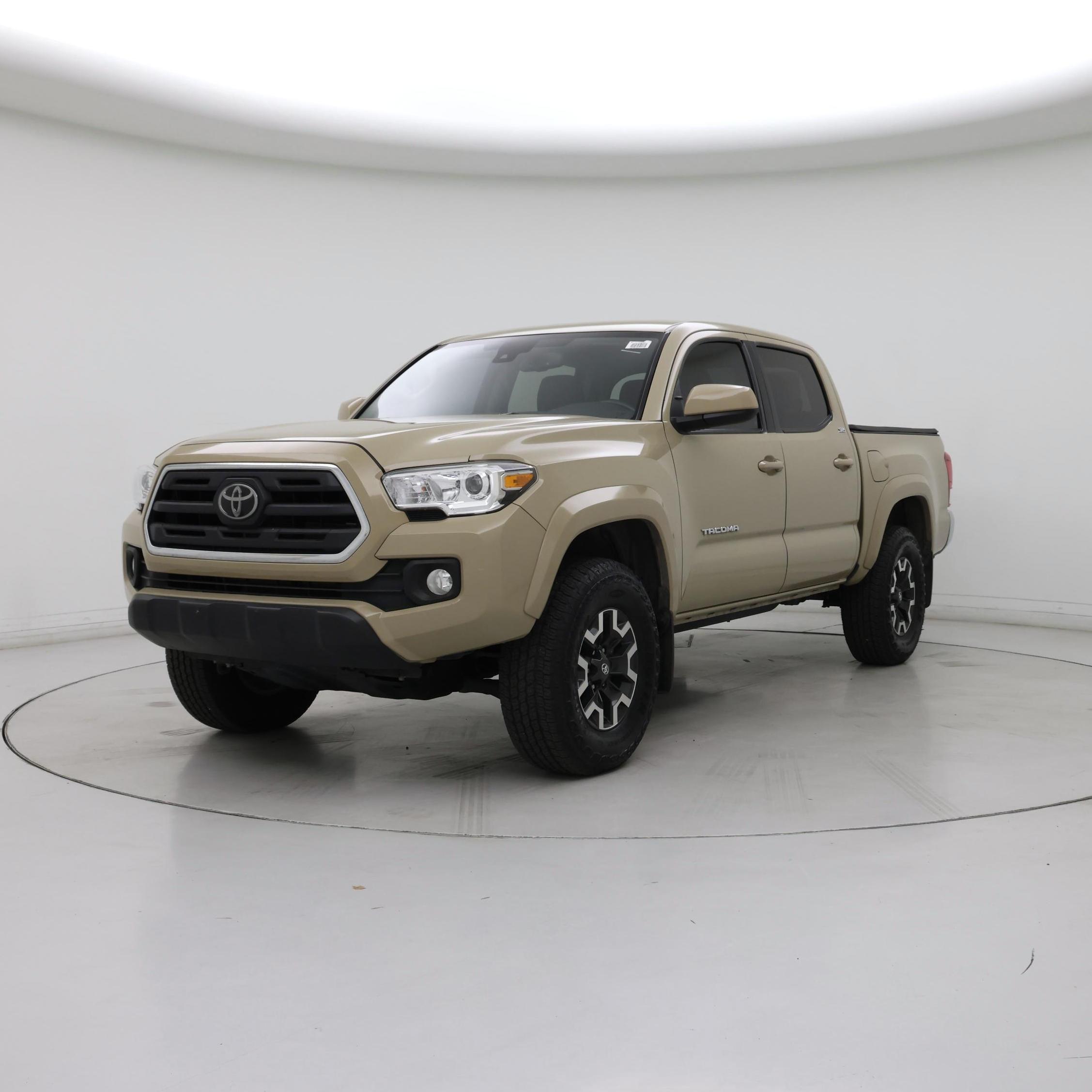 Thumbnail: 2019 Toyota Tacoma - 4