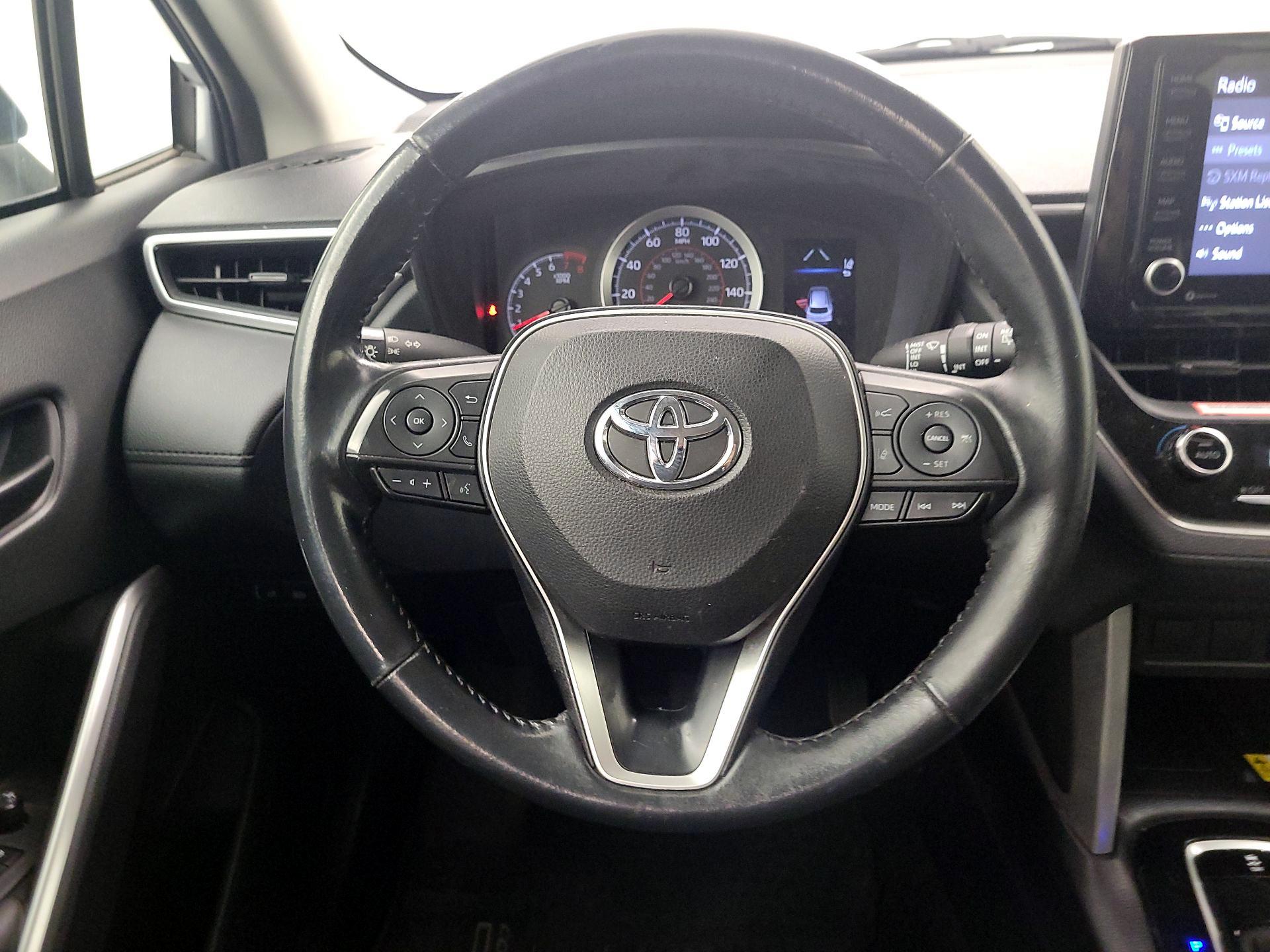 Thumbnail: 2022 Toyota Corolla Cross - 10