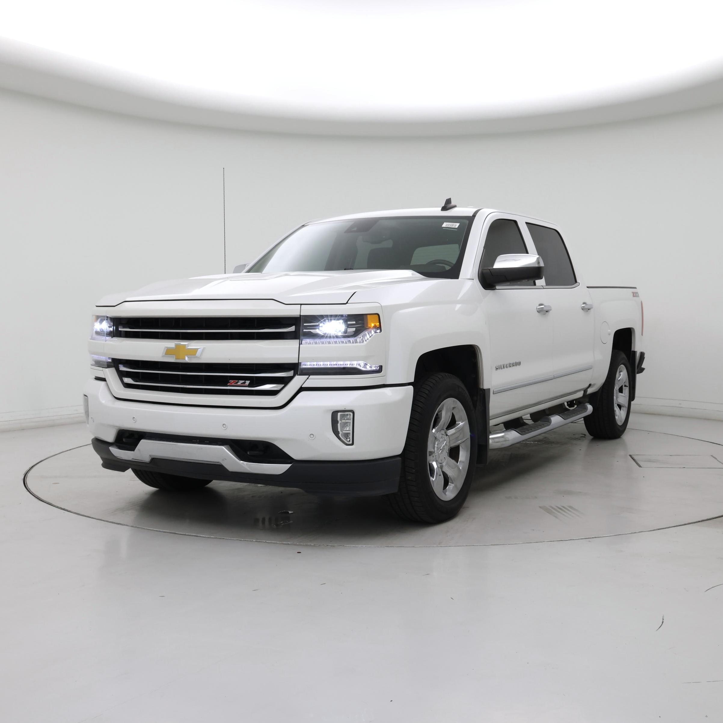 Thumbnail: 2017 Chevrolet Silverado 1500 - 4