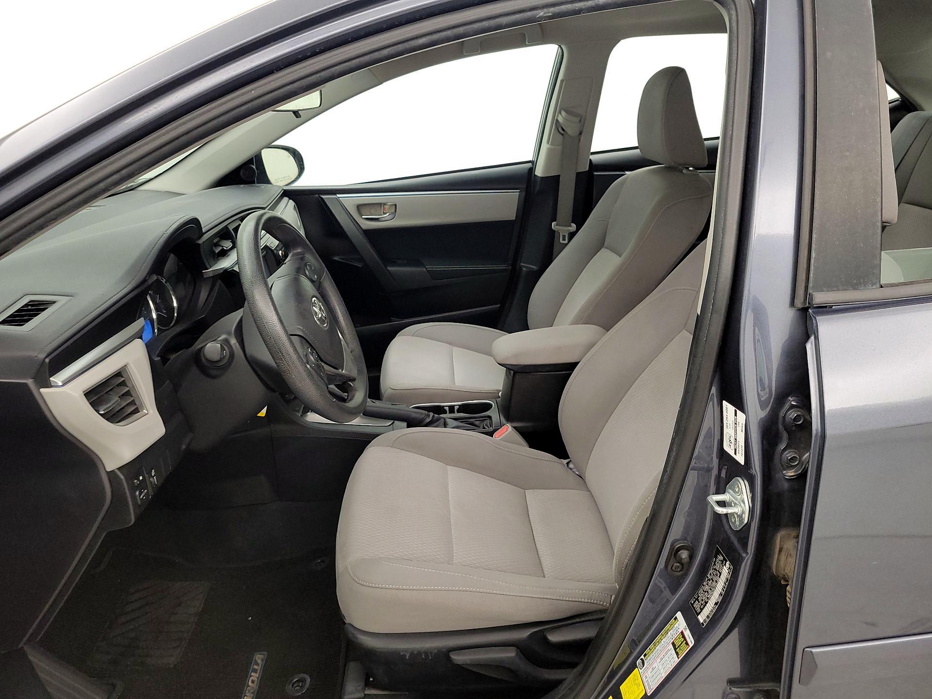 Thumbnail: 2015 Toyota Corolla - 11