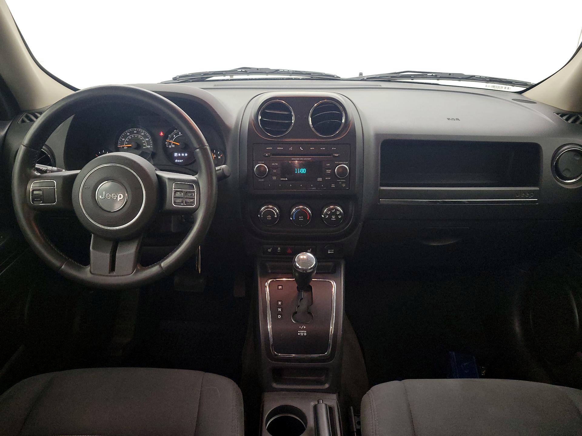 Thumbnail: 2014 Jeep Patriot - 9