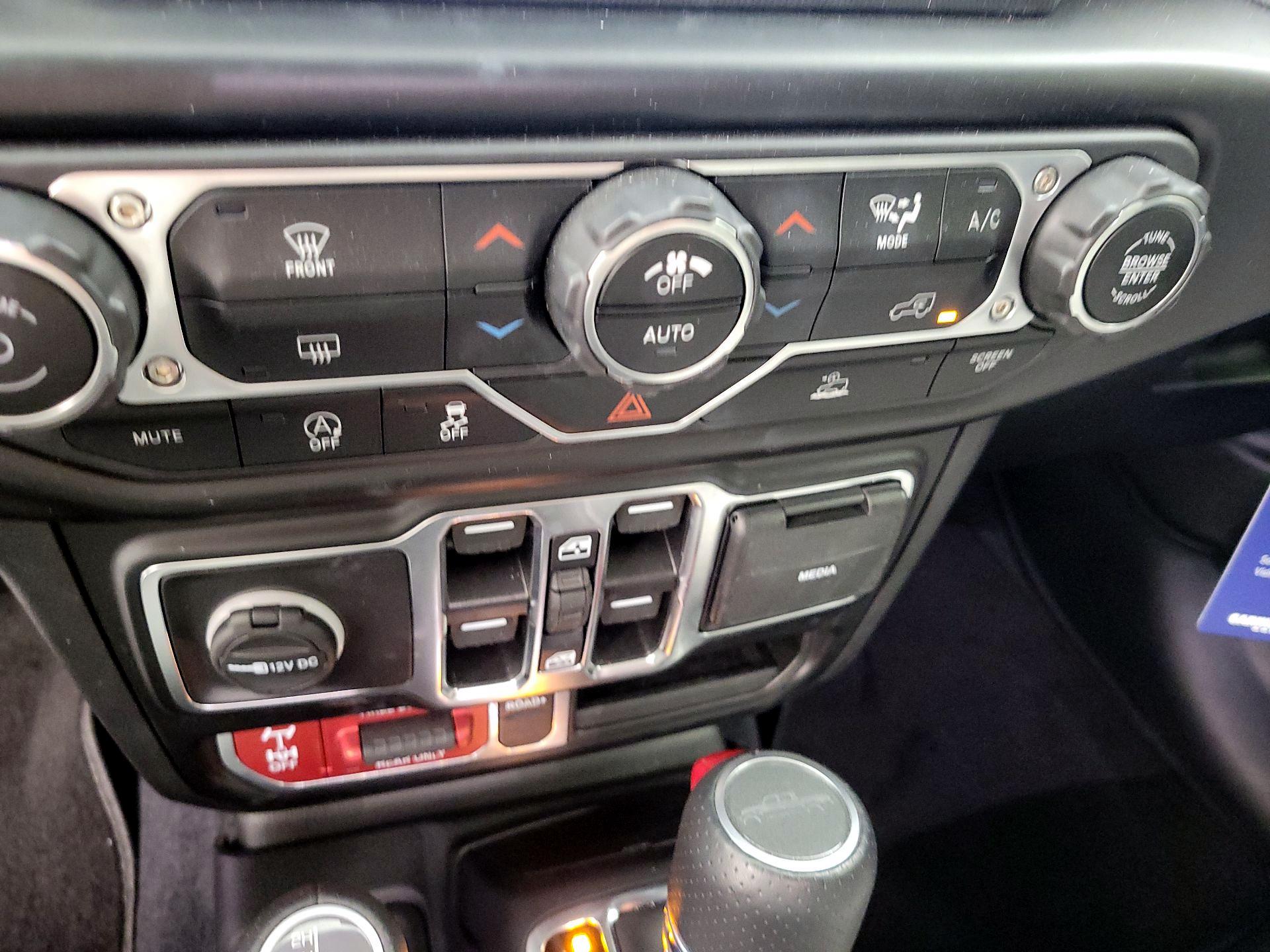 Thumbnail: 2022 Jeep Gladiator - 14