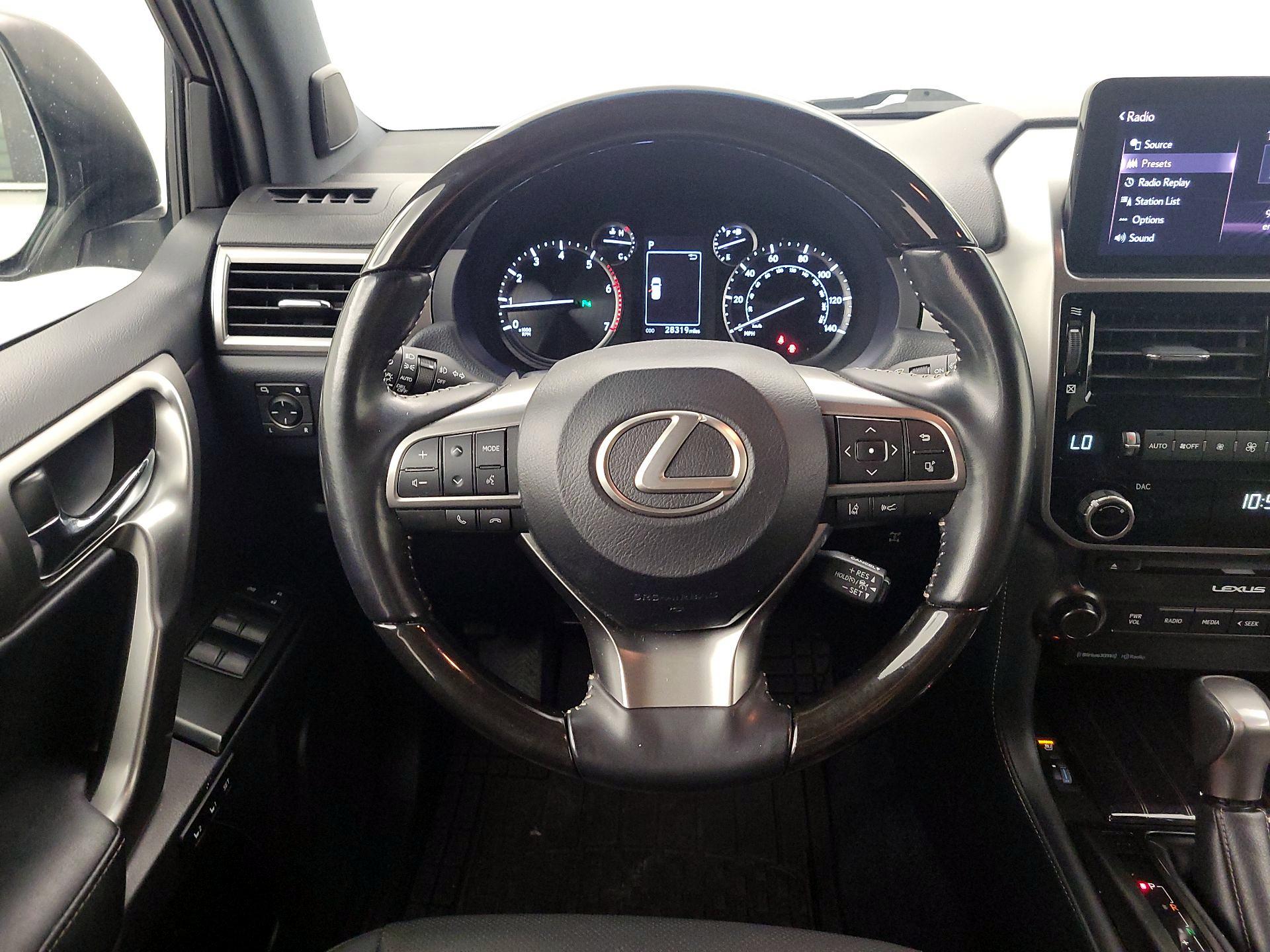 Thumbnail: 2022 Lexus GX - 10