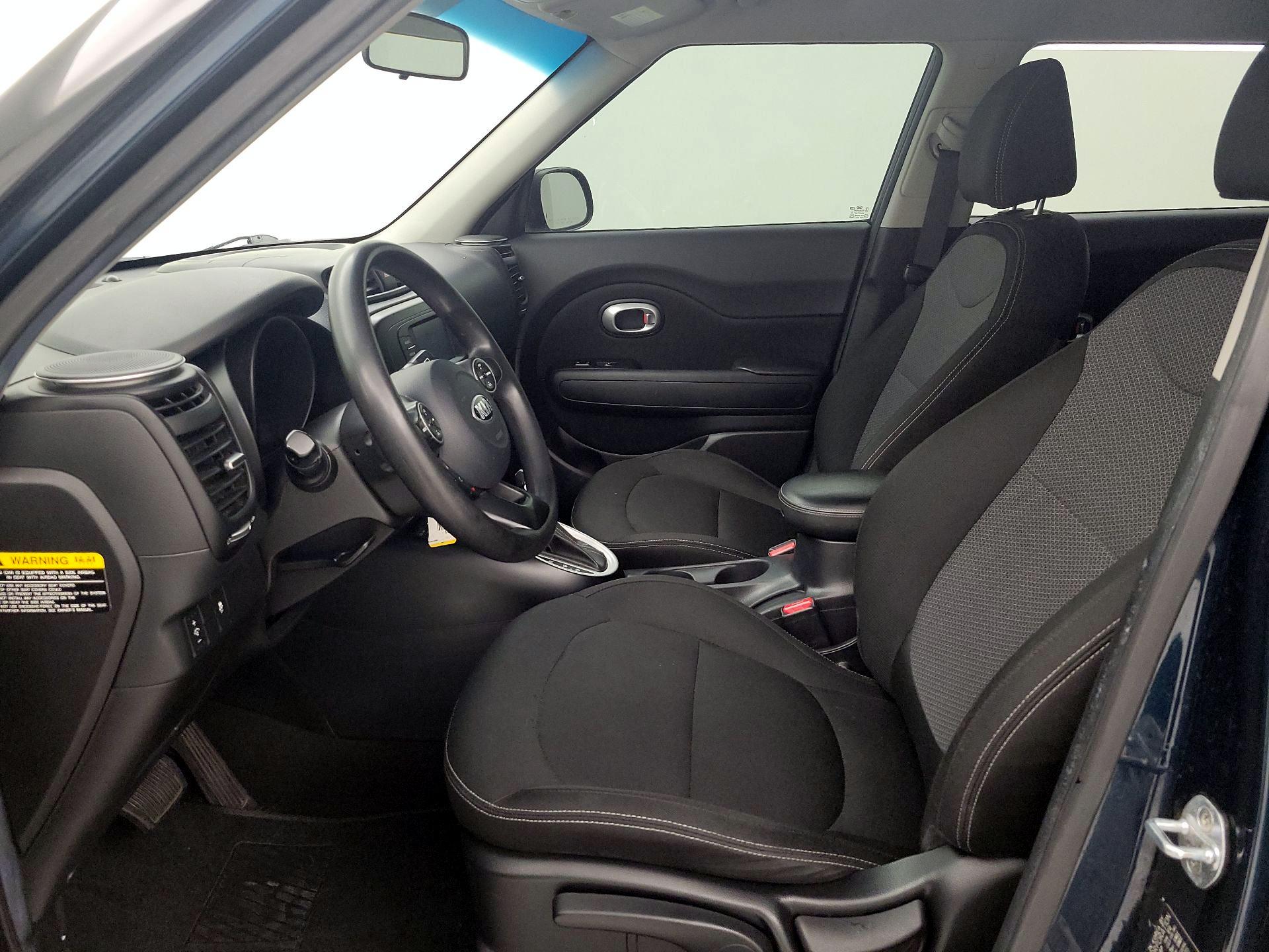 Thumbnail: 2017 Kia Soul - 11