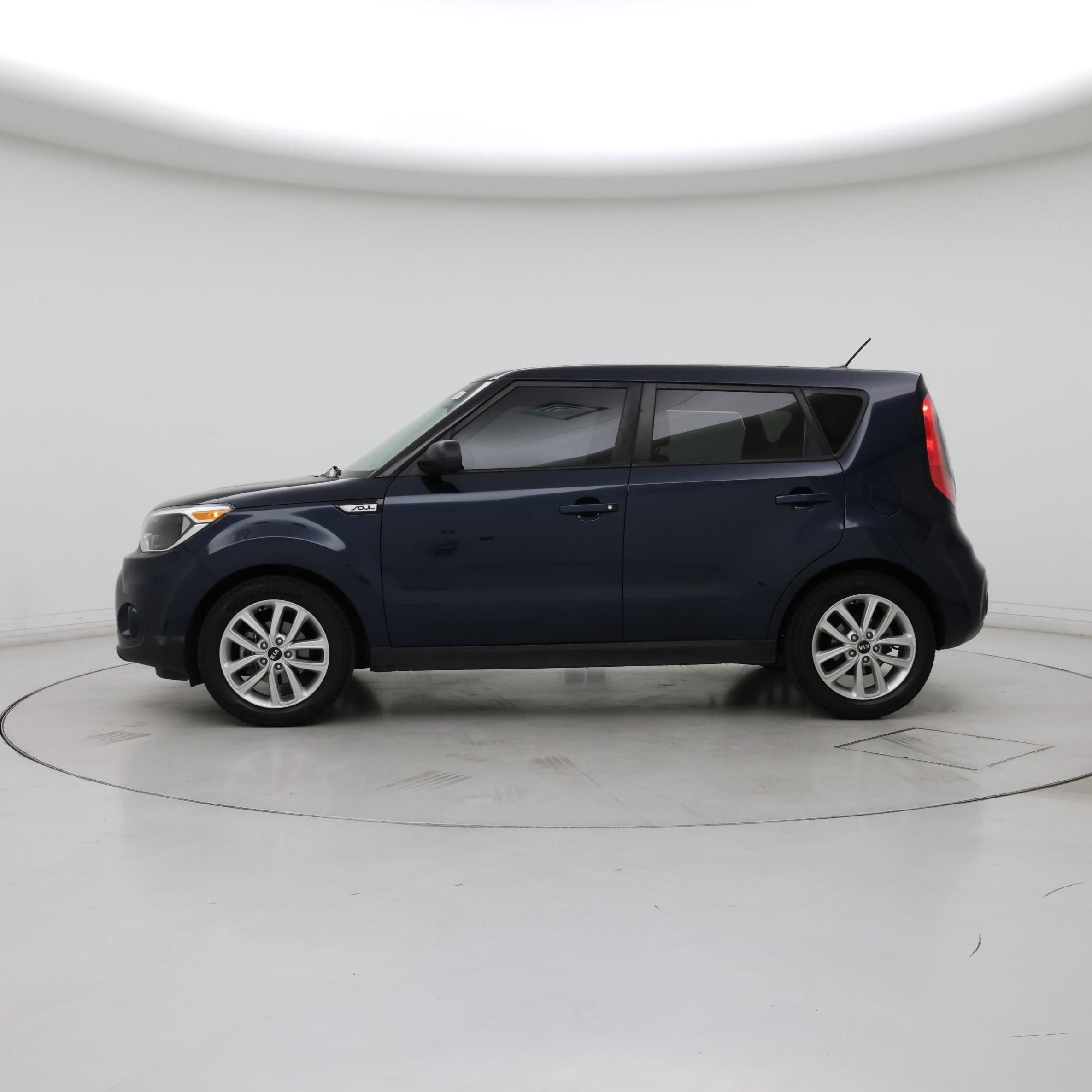 Thumbnail: 2017 Kia Soul - 3