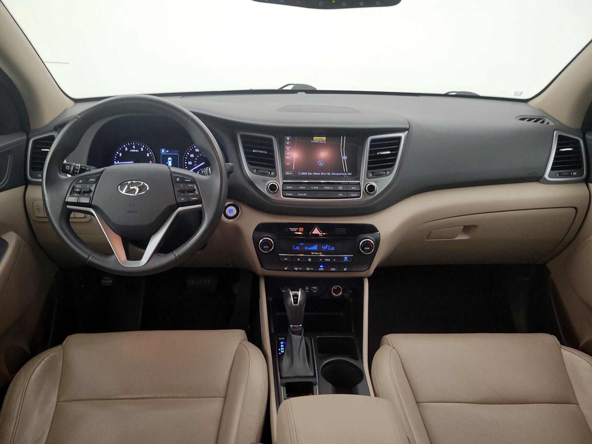 Thumbnail: 2016 Hyundai Tucson - 9