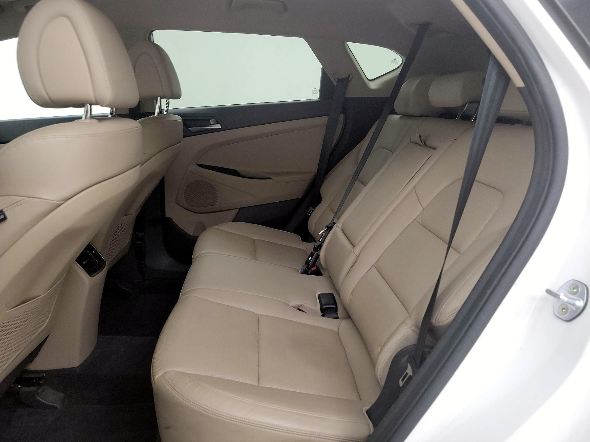 Thumbnail: 2016 Hyundai Tucson - 20
