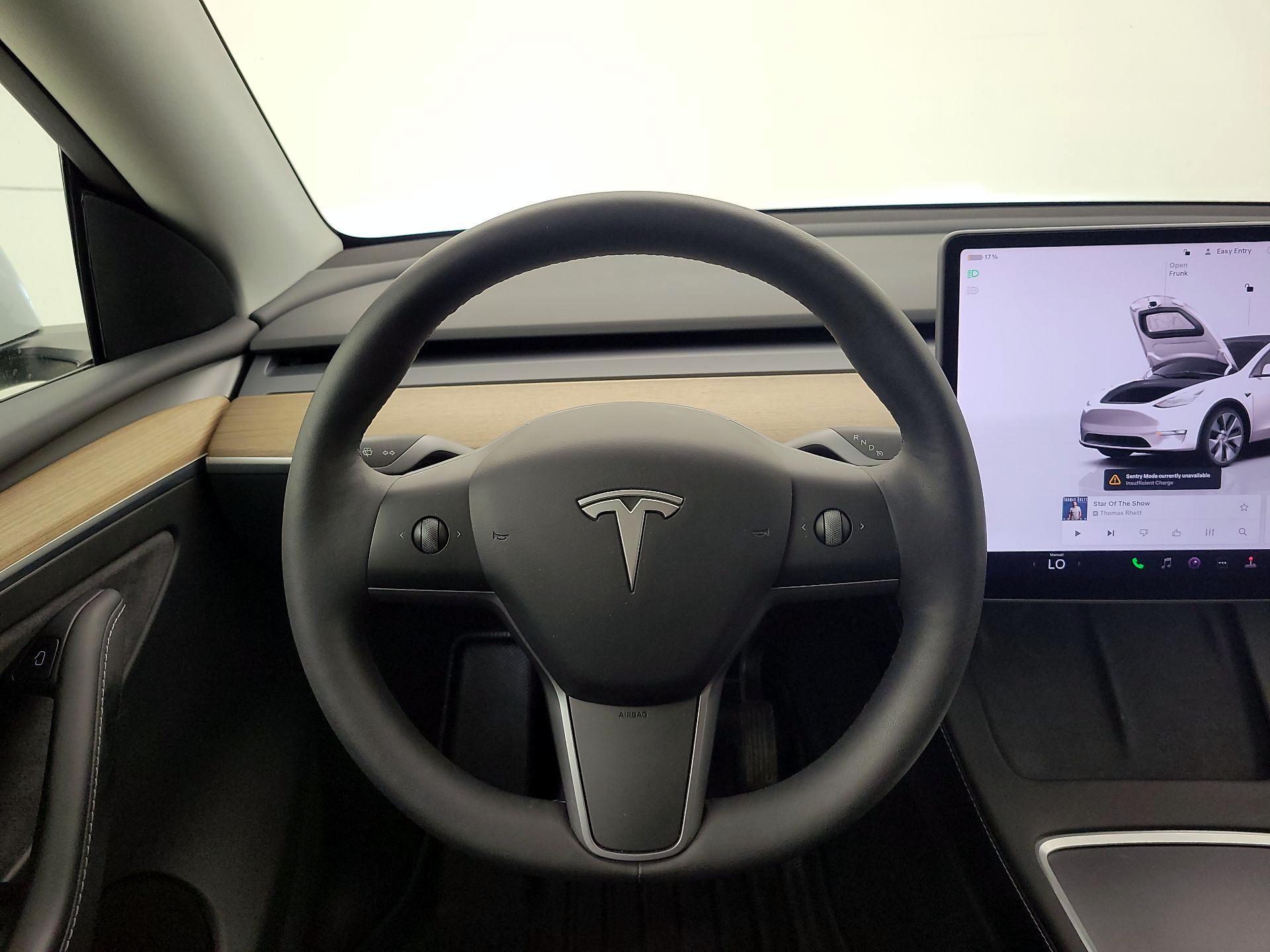 Thumbnail: 2022 Tesla Model Y - 10