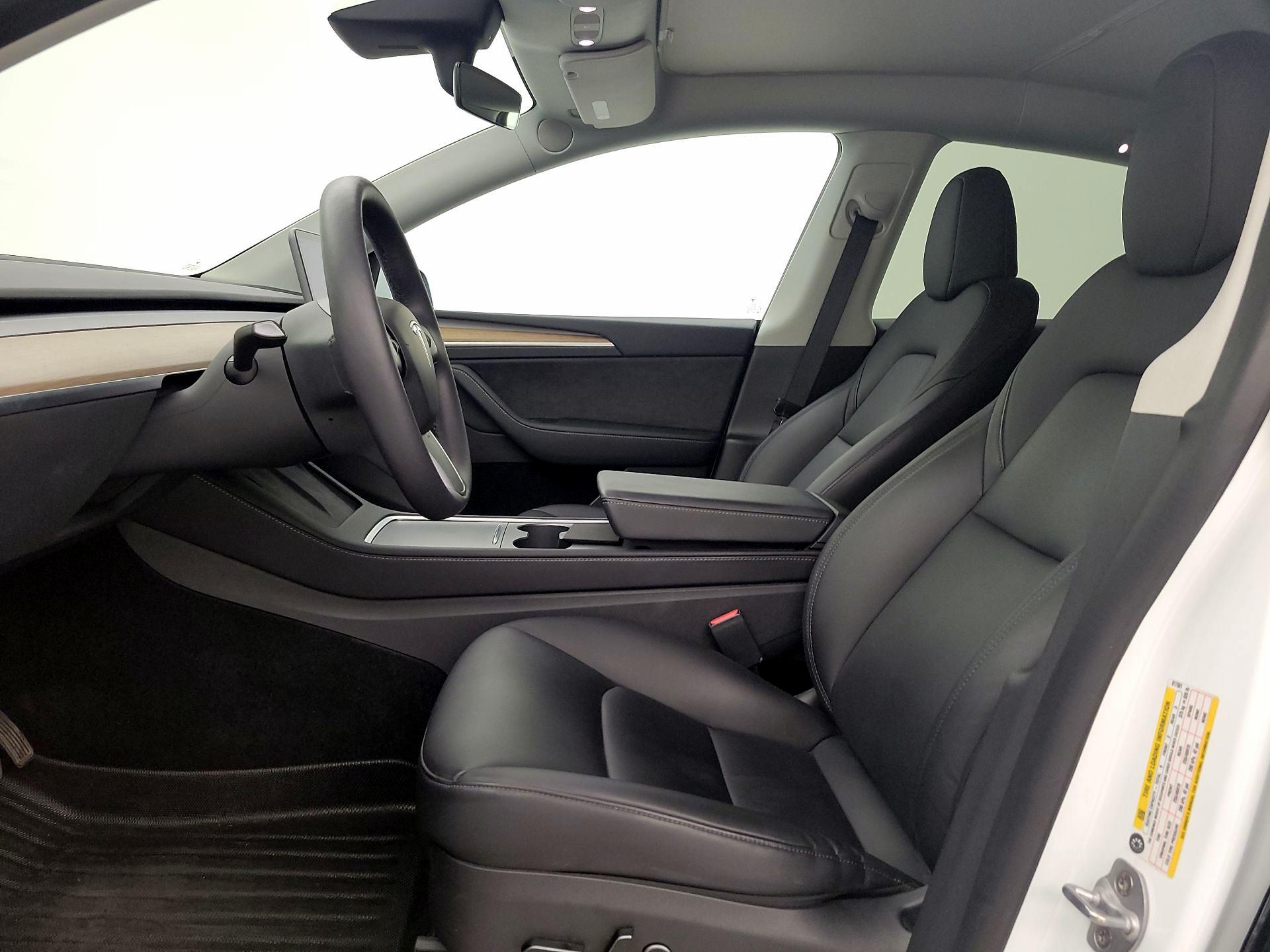 Thumbnail: 2022 Tesla Model Y - 11