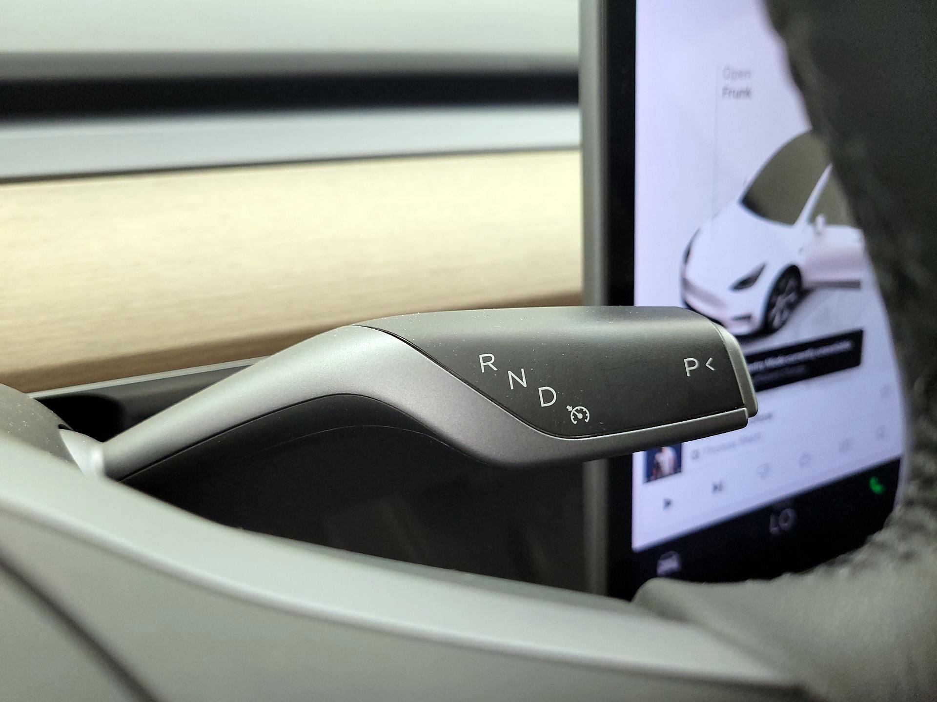 Thumbnail: 2022 Tesla Model Y - 16