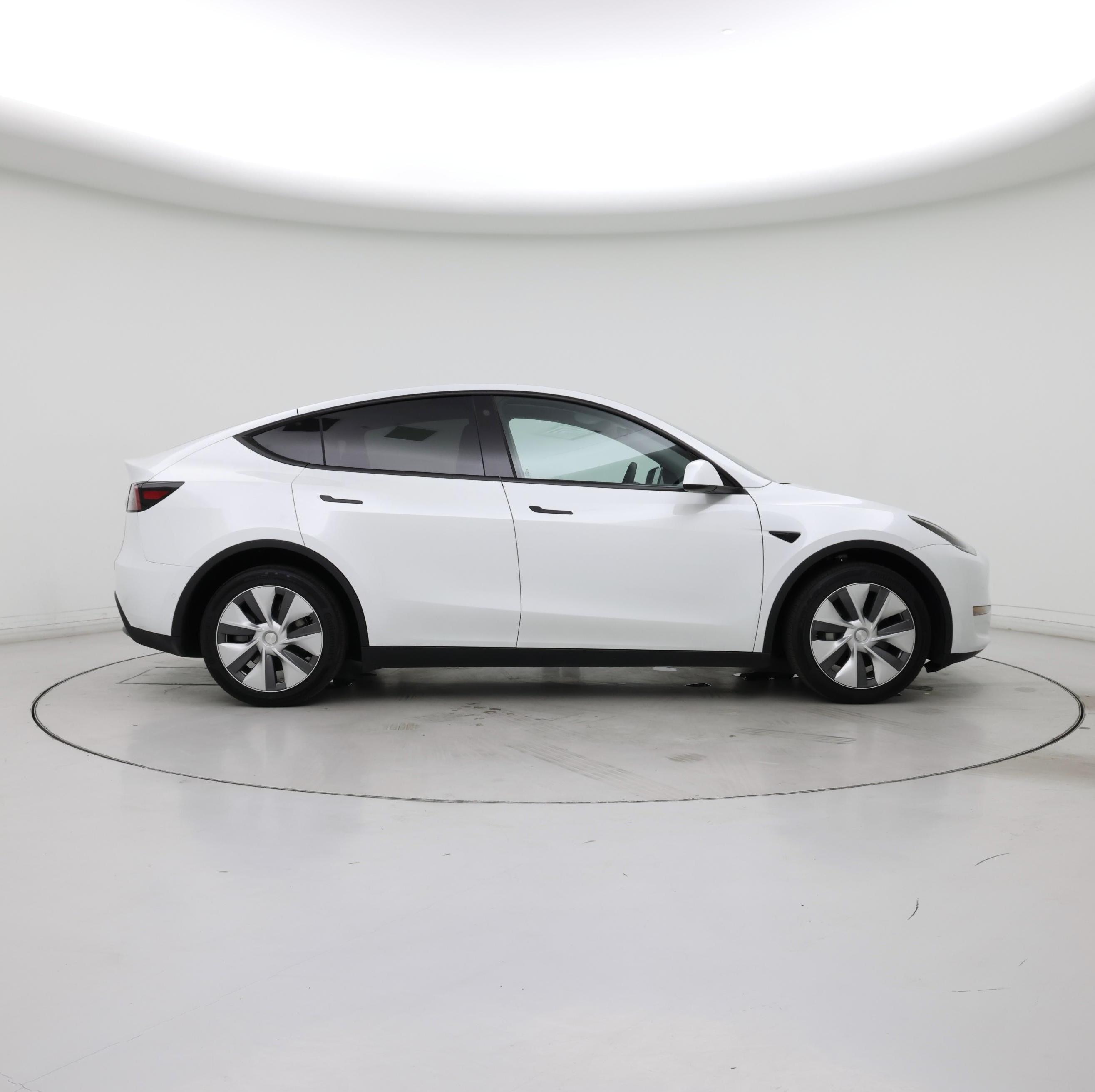 Thumbnail: 2022 Tesla Model Y - 7